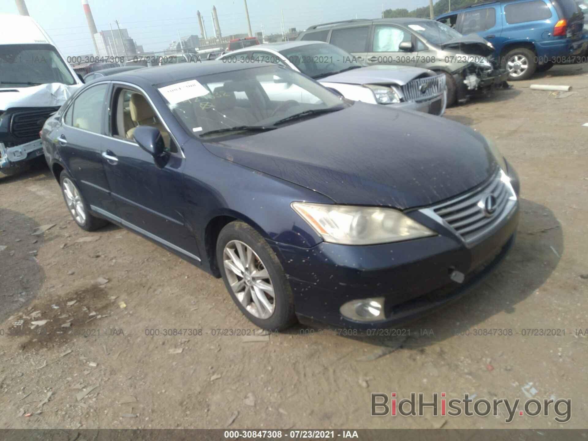 Photo JTHBK1EG1B2429832 - LEXUS ES 350 2011