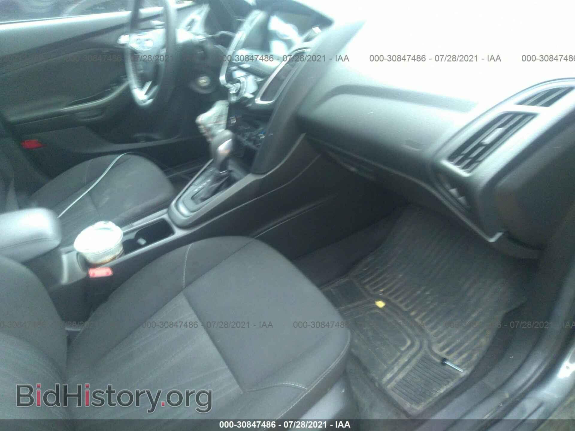 2017 FORD FOCUS - VIN: 1FADP3M22HL314341 - Фото 5