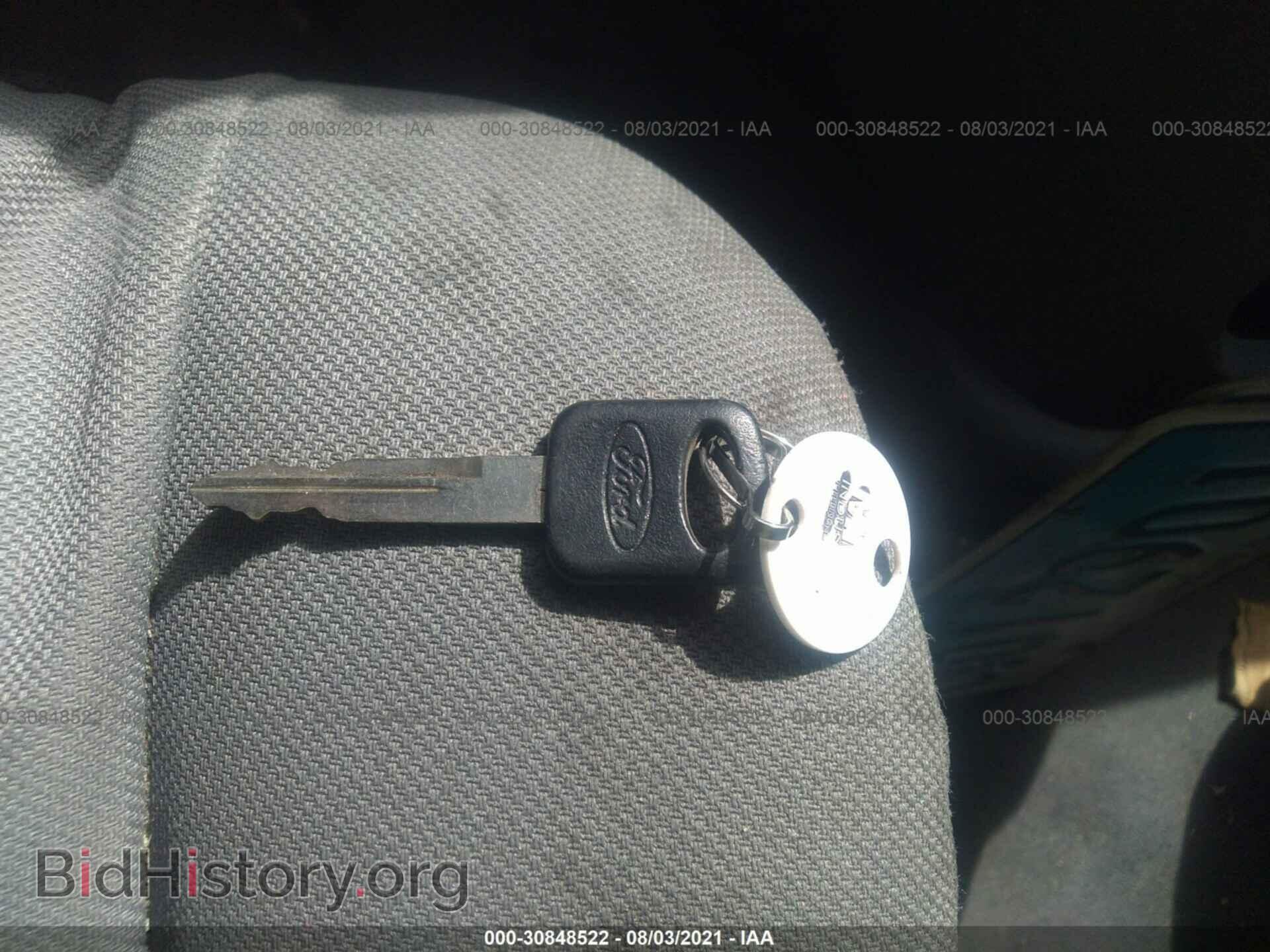 2010 FORD ECONOLINE CARGO VAN - VIN: 1FTNE2EW5ADA28161 - Фото 11