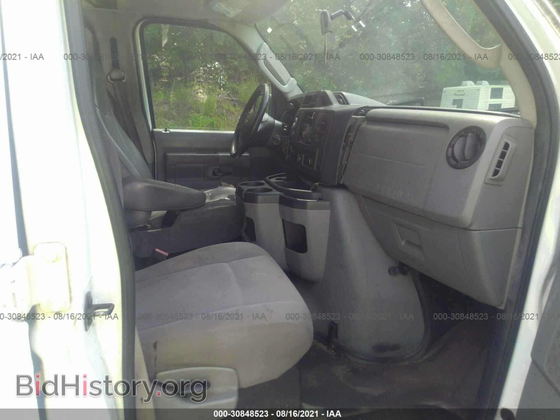 2009 FORD ECONOLINE CARGO VAN - VIN: 1FTNE24W59DA31414 - Фото 5