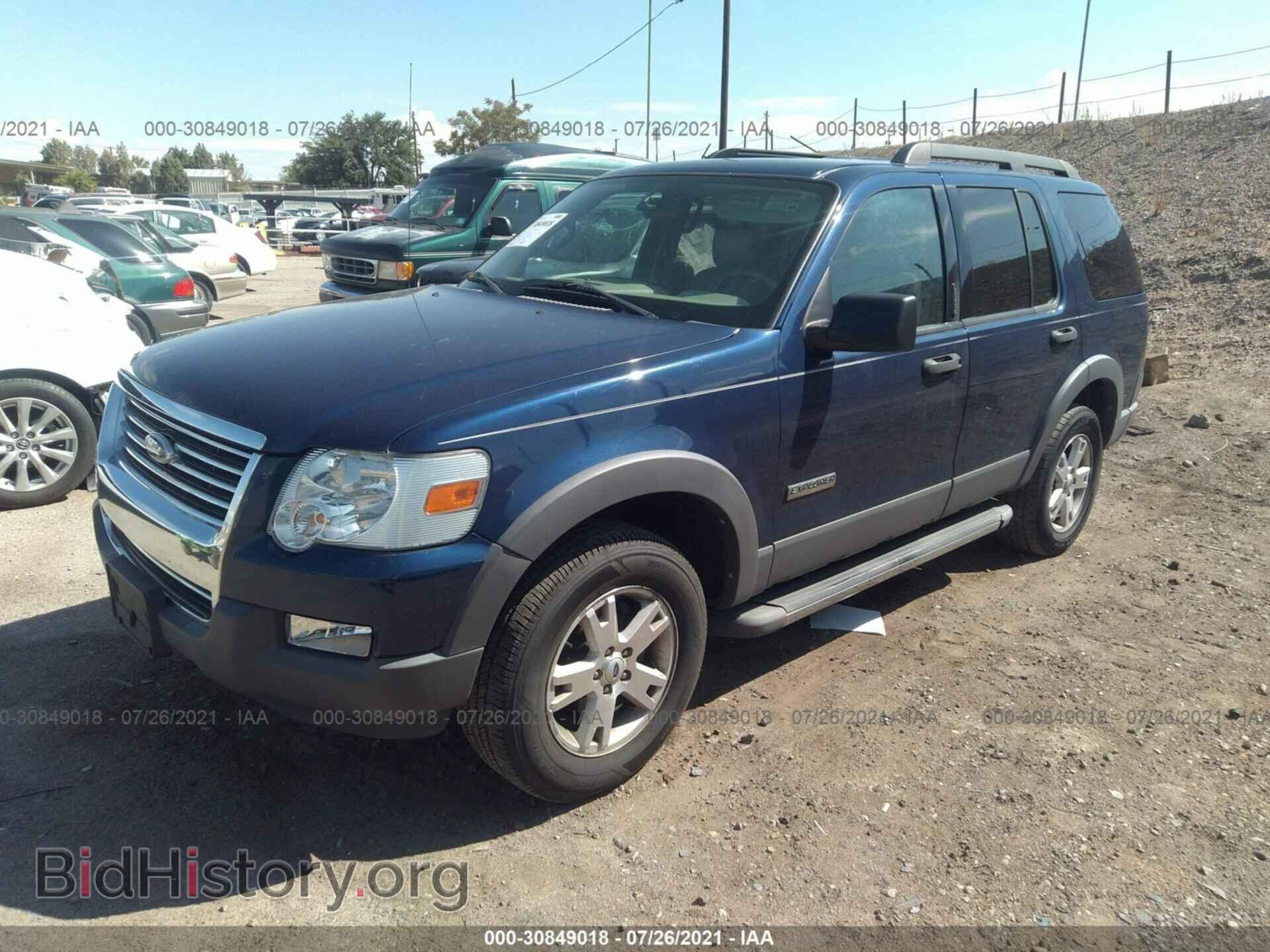 2006 FORD EXPLORER - VIN: 1FMEU73E86UA33061 - Фото 2