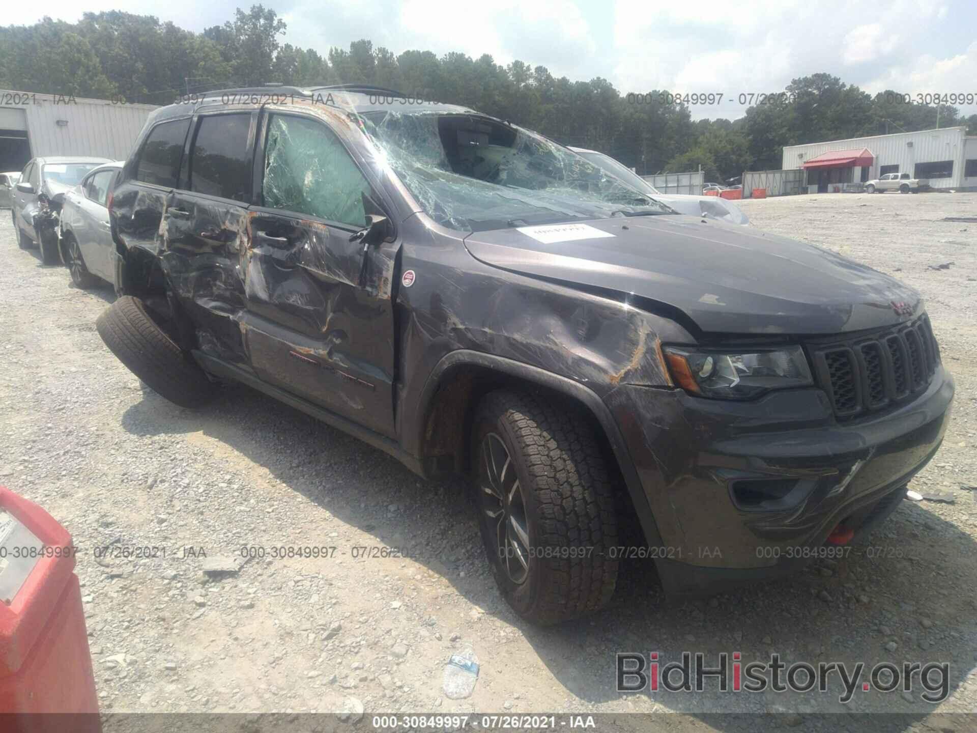 Photo 1C4RJFLG3MC612018 - JEEP GRAND CHEROKEE 2021