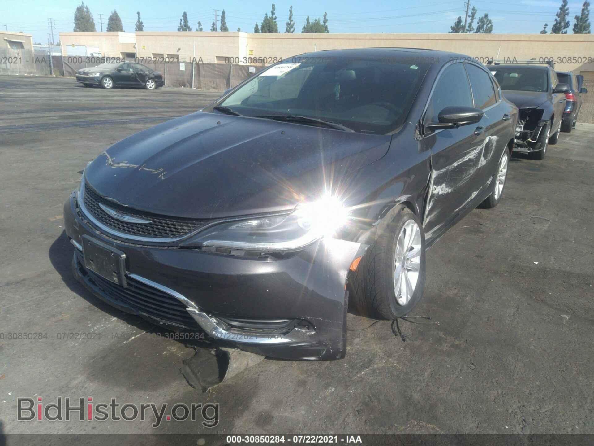 2015 CHRYSLER 200 - VIN: 1C3CCCAB8FN621444 - Фото 2