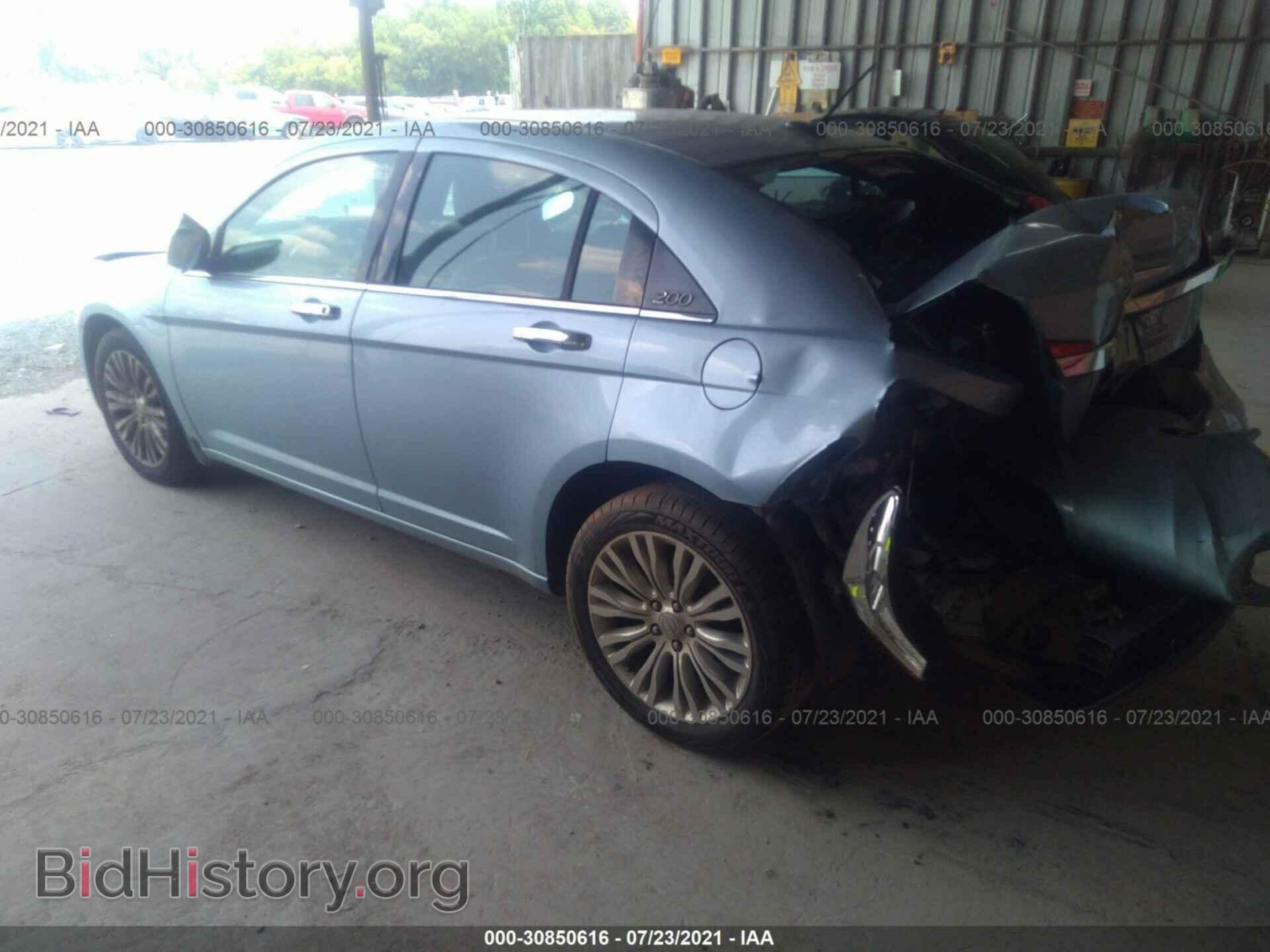 2012 CHRYSLER 200 - VIN: 1C3CCBCG5CN217399 - Фото 3