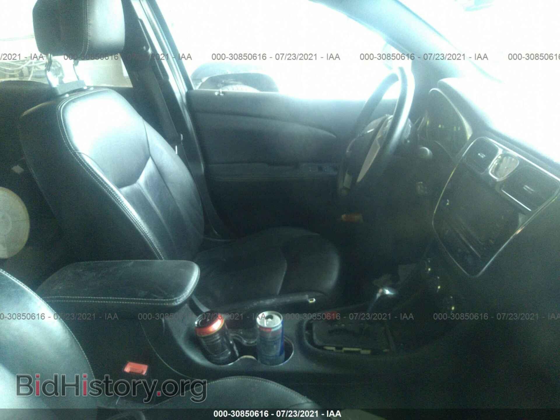 2012 CHRYSLER 200 - VIN: 1C3CCBCG5CN217399 - Фото 5