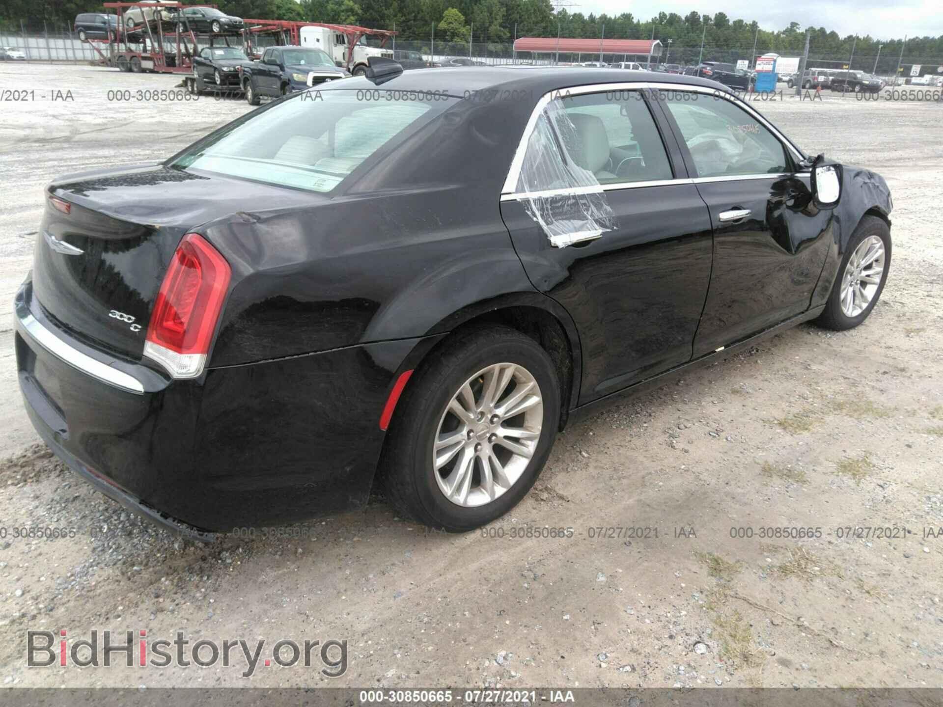 2016 CHRYSLER 300 - VIN: 2C3CCAEG2GH324531 - Фото 4
