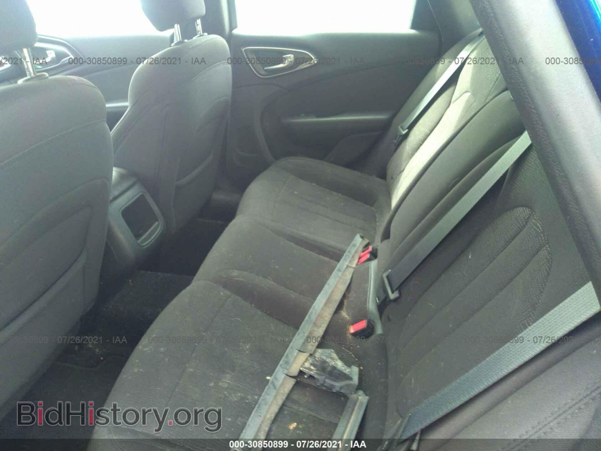 2015 CHRYSLER 200 - VIN: 1C3CCCAB2FN737772 - Фото 8