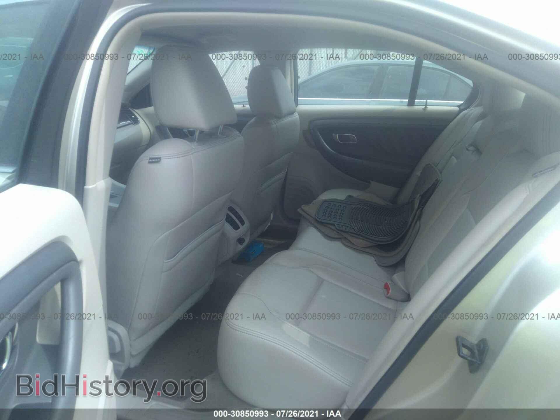2011 FORD TAURUS - VIN: 1FAHP2EW1BG186851 - Photo 8