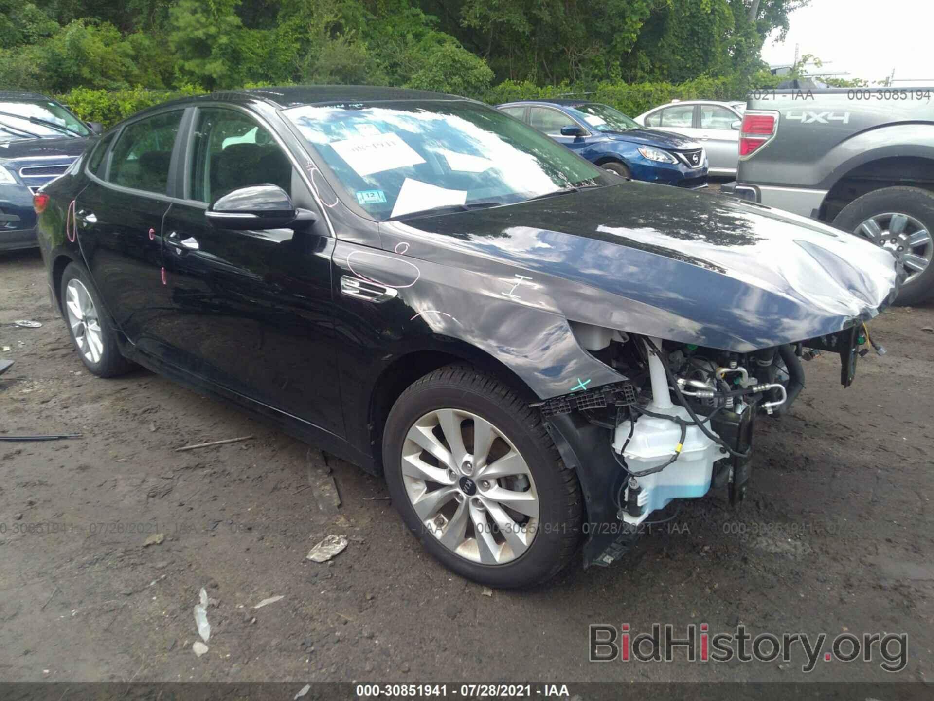 Photo 5XXGT4L39JG262585 - KIA OPTIMA 2018