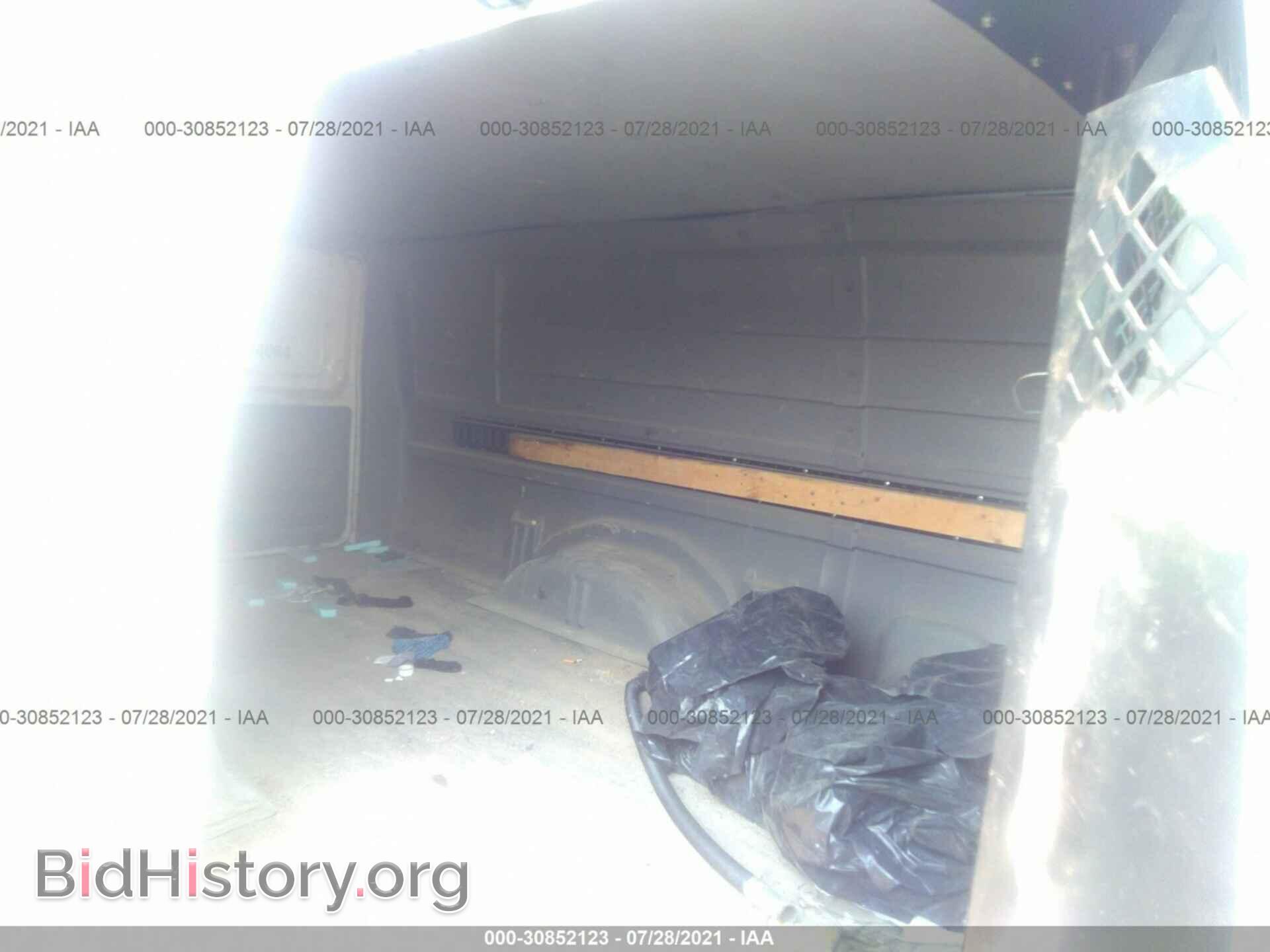 2011 FORD ECONOLINE CARGO VAN - VIN: 1FTNS2EW0BDA13982 - Фото 8