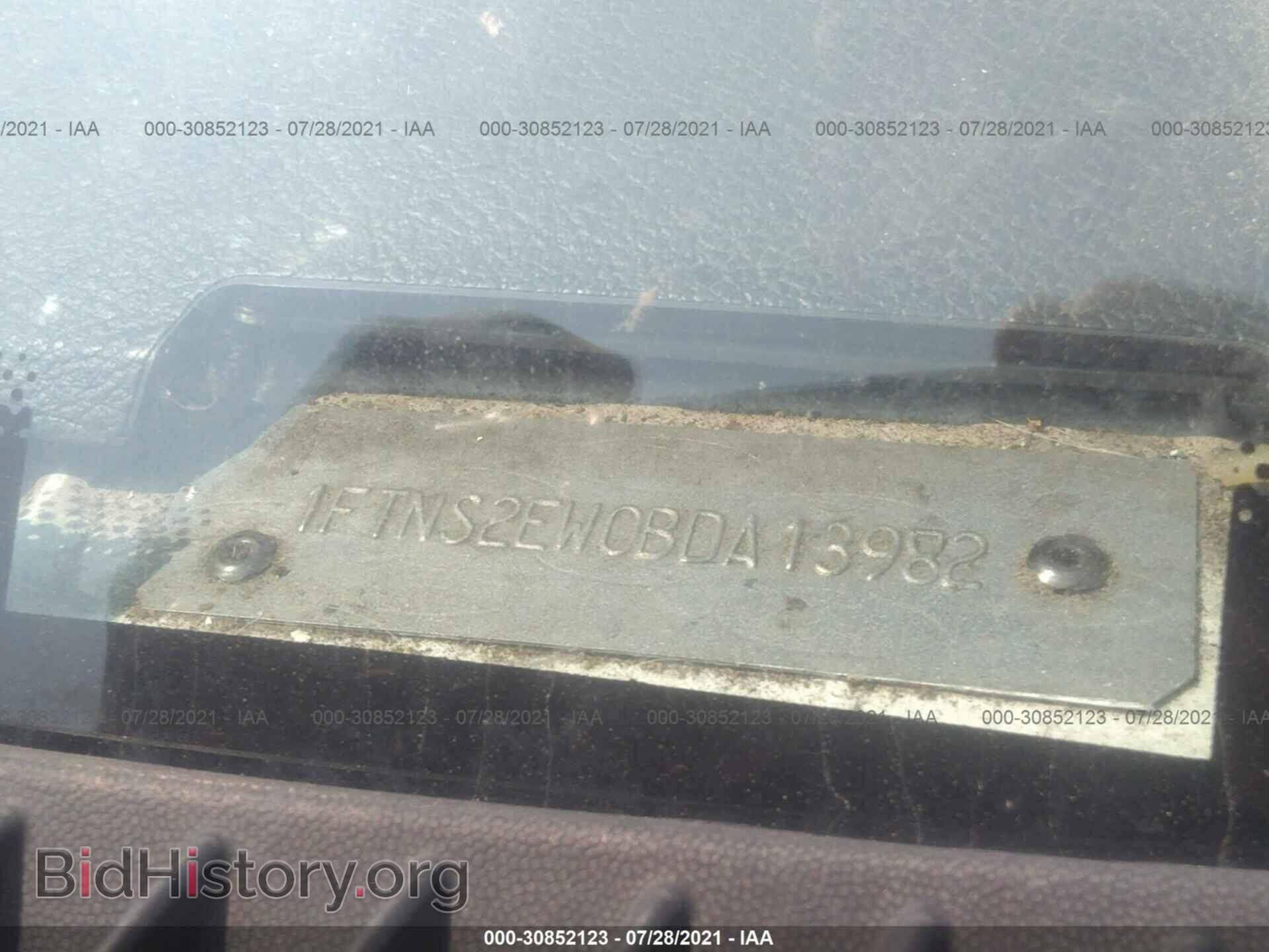 2011 FORD ECONOLINE CARGO VAN - VIN: 1FTNS2EW0BDA13982 - Фото 9
