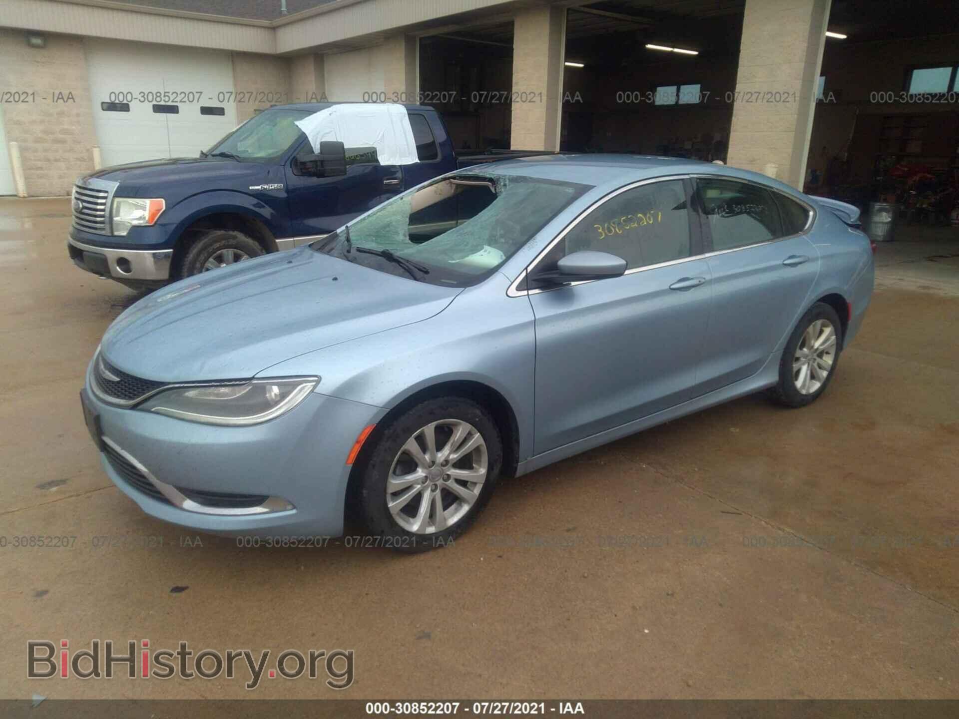 2015 CHRYSLER 200 - VIN: 1C3CCCAB9FN735551 - Фото 2