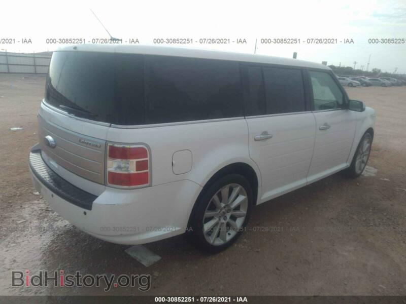 2010 Ford FLEX (VIN 2FMGK5DCXABA25882) — фото 4 из 11