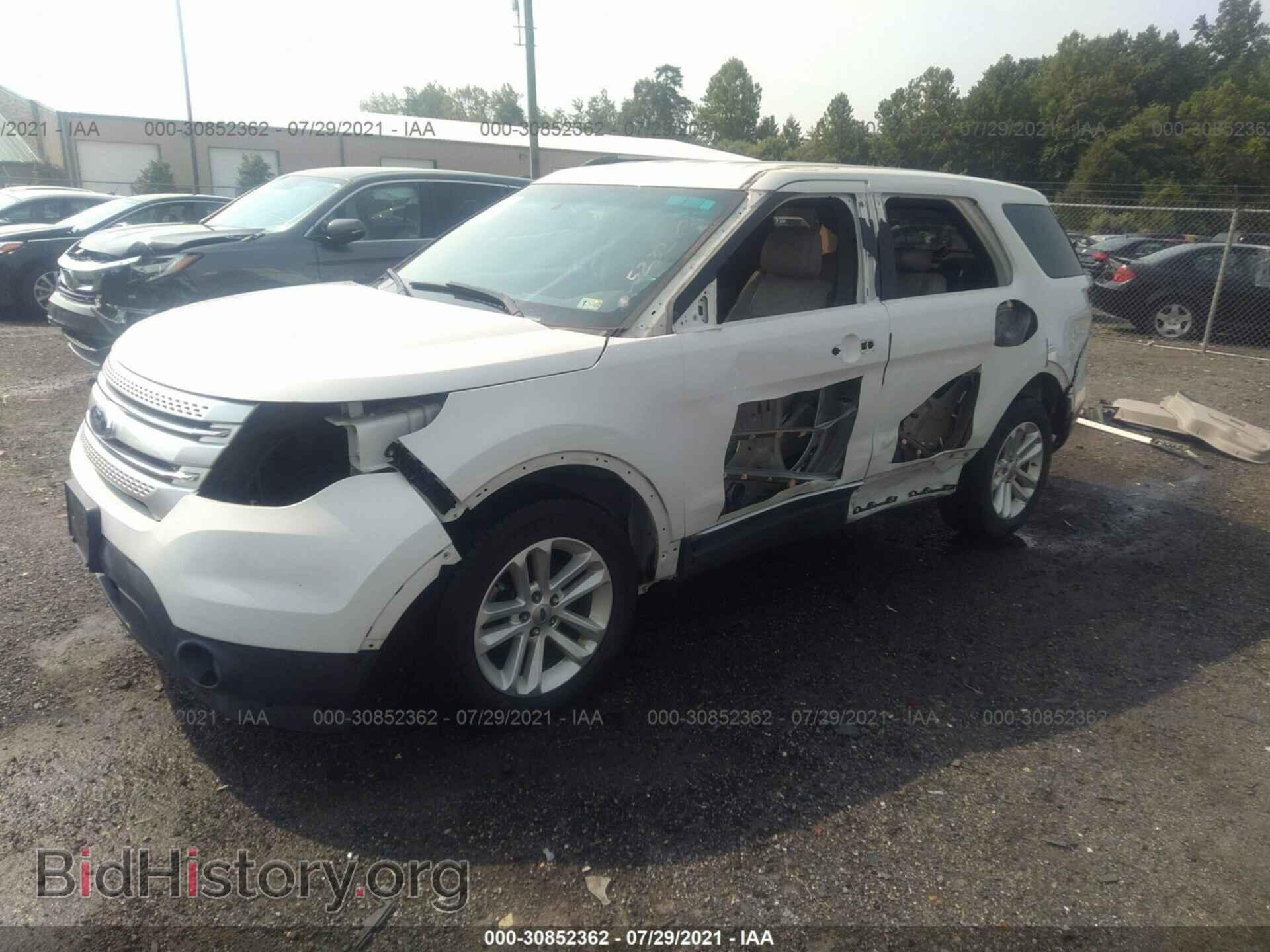 2011 FORD EXPLORER - VIN: 1FMHK8D83BGA57519 - Фото 2