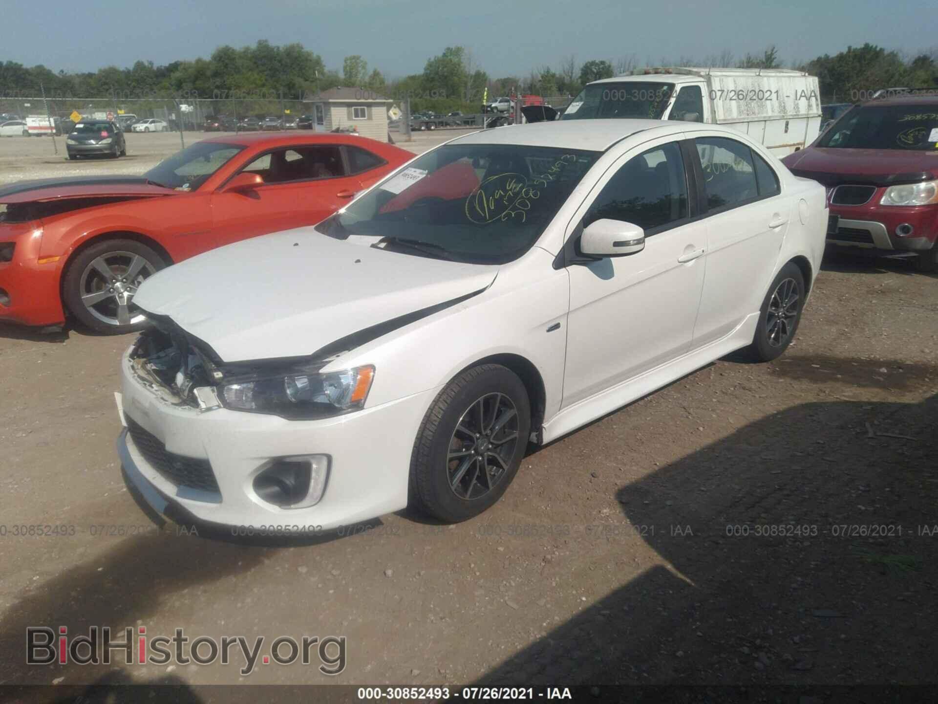2017 MITSUBISHI LANCER - VIN: JA32V2FW0HU001461 - Фото 2