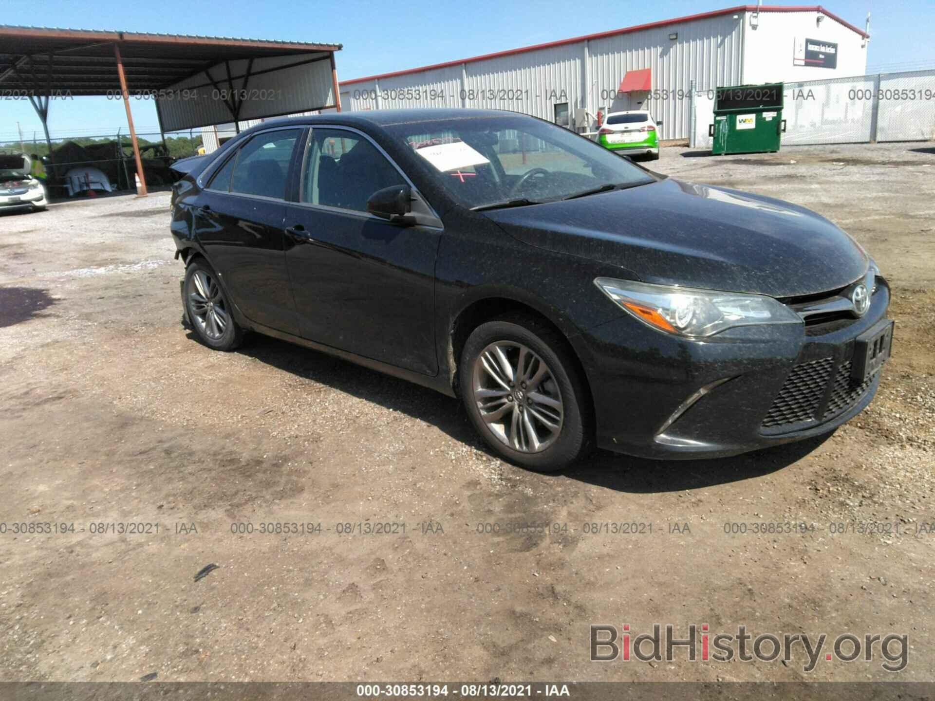 Photo 4T1BF1FK4FU489652 - TOYOTA CAMRY 2015