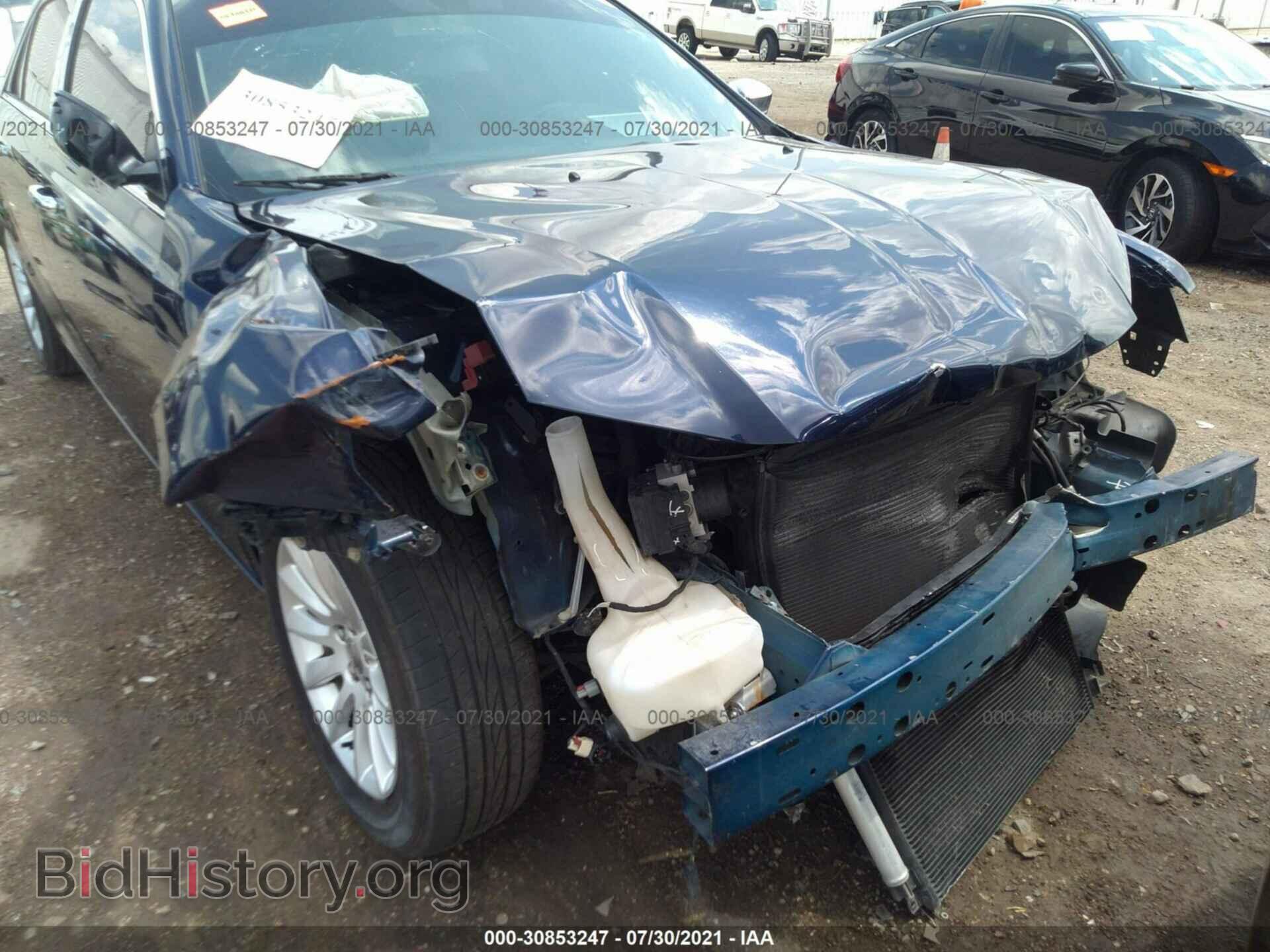 2014 CHRYSLER 300 - VIN: 2C3CCAAG2EH232693 - Фото 6
