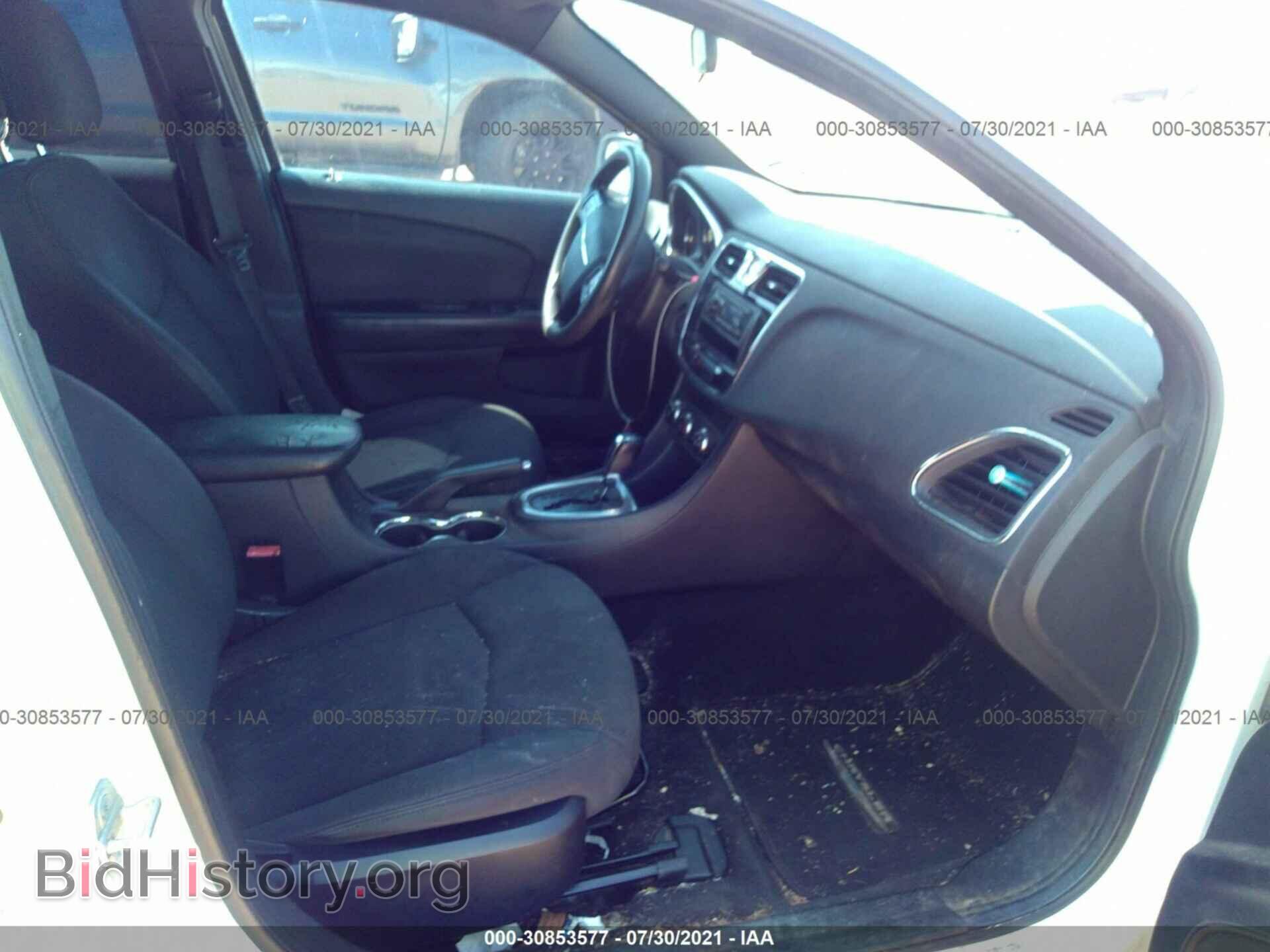 2012 CHRYSLER 200 - VIN: 1C3CCBAB5CN130366 - Фото 5