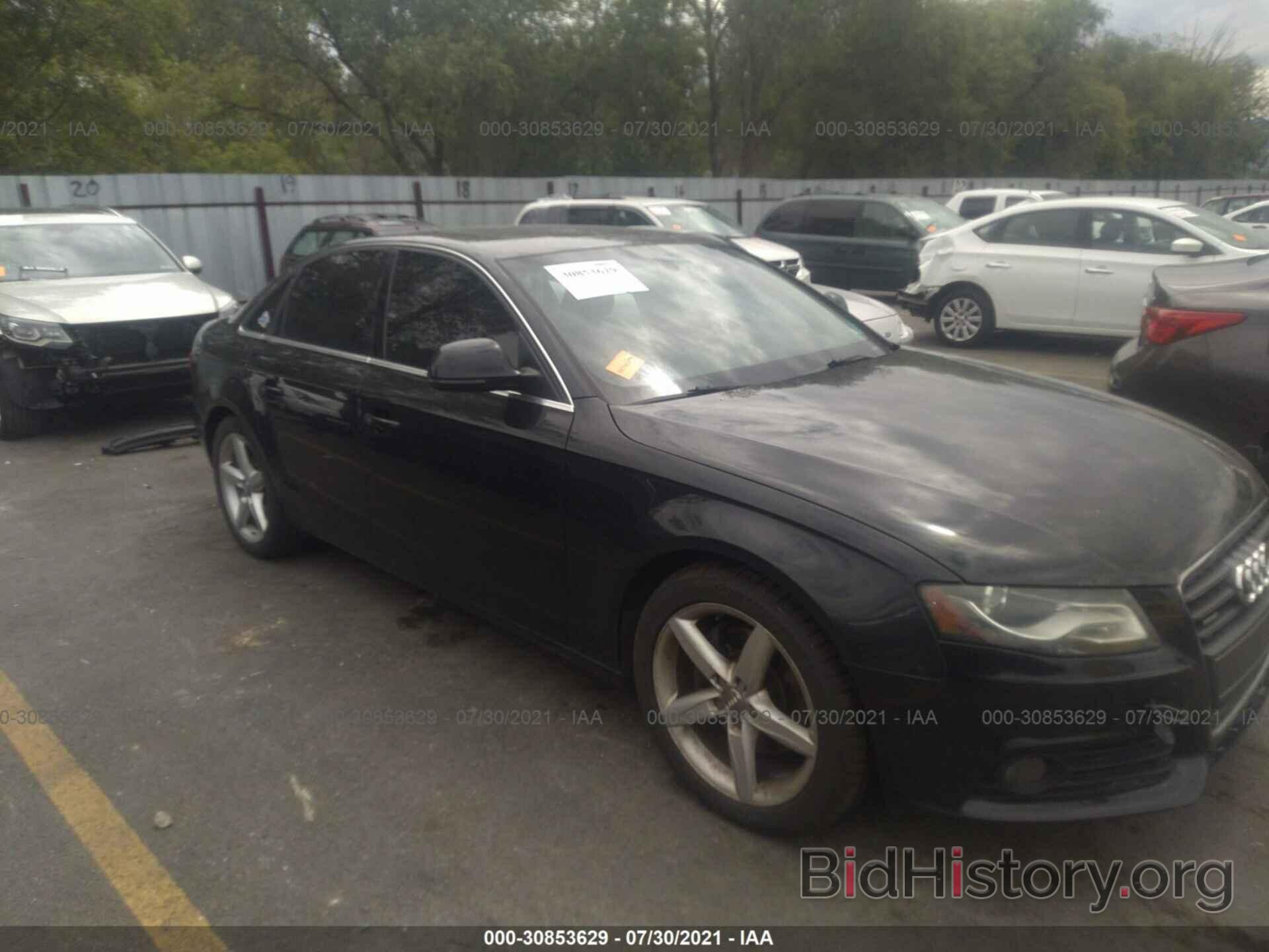 Photo WAUMF78K39N058390 - AUDI A4 2009