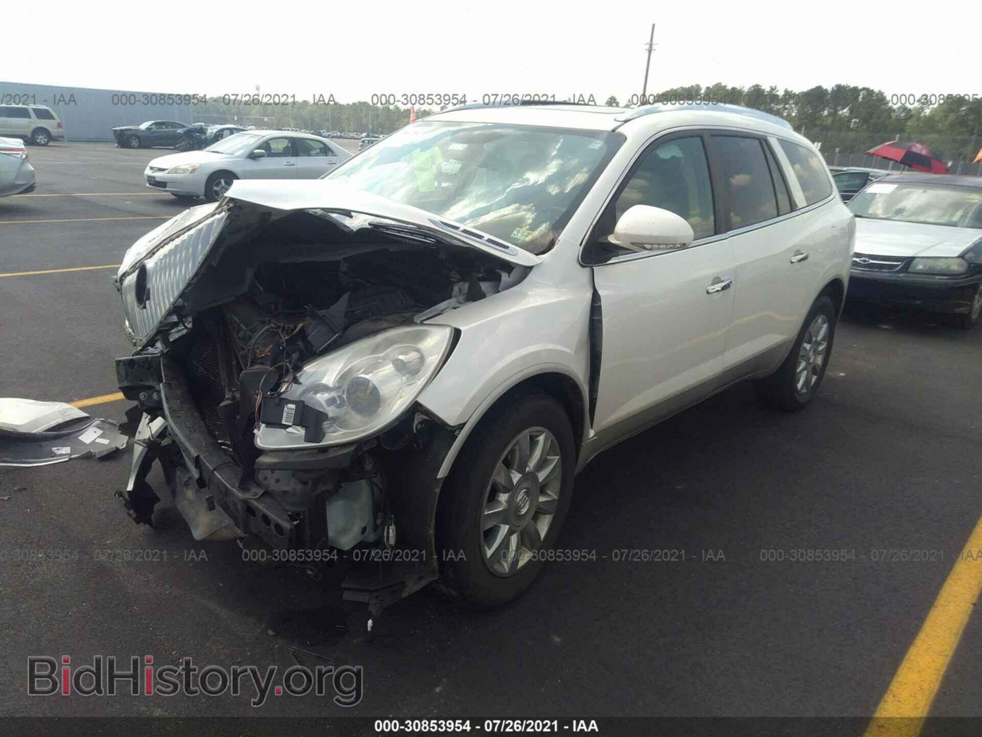 2012 BUICK ENCLAVE - VIN: 5GAKRDED2CJ128984 - Фото 2