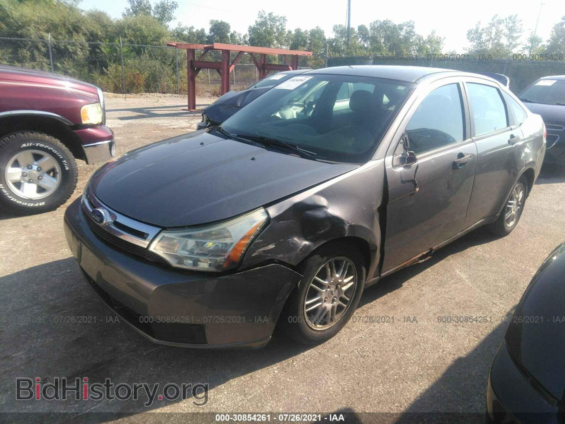 2010 FORD FOCUS - VIN: 1FAHP3FN9AW261652 - Фото 2