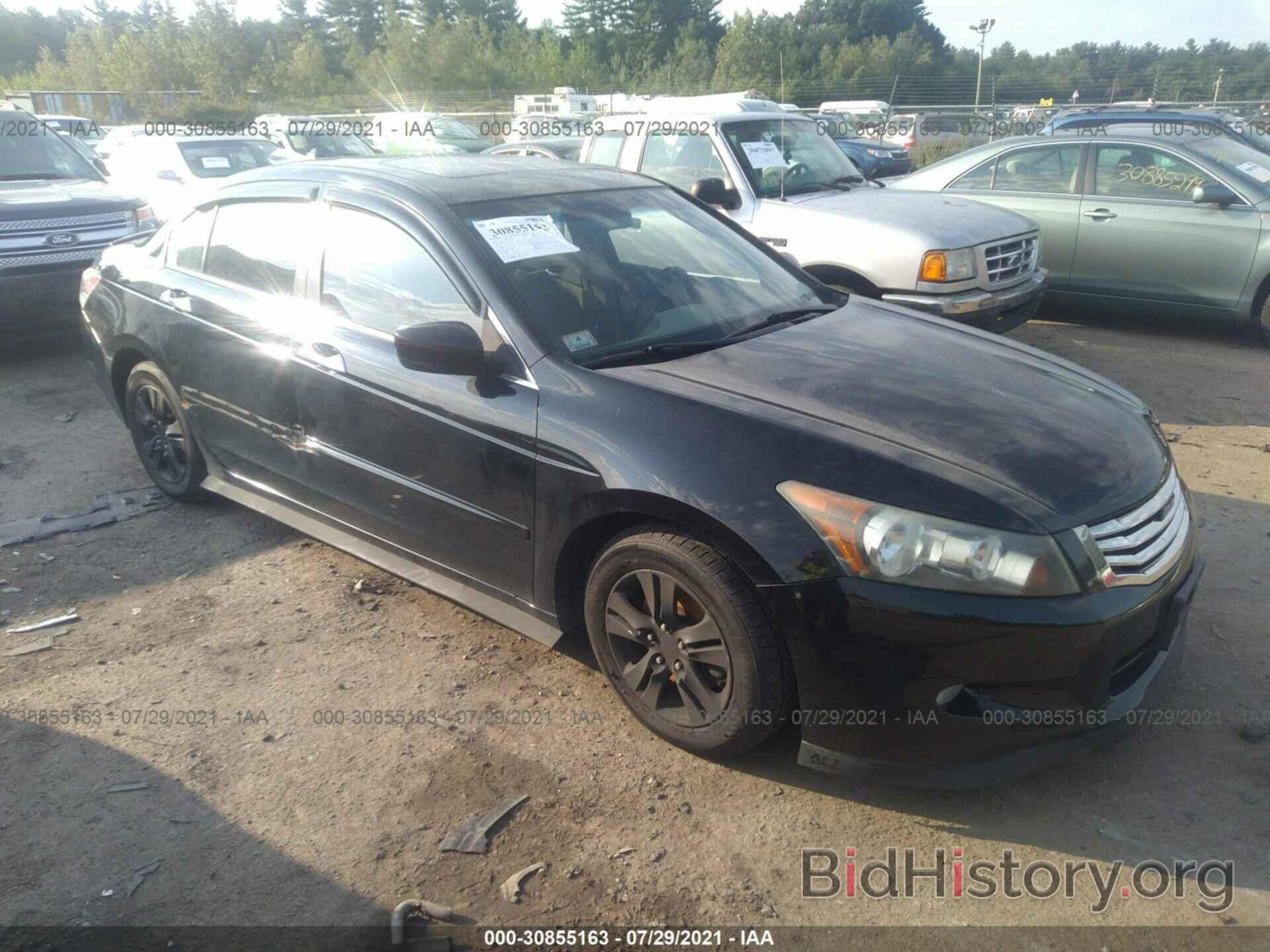 Photo 1HGCP3F86AA031936 - HONDA ACCORD SDN 2010