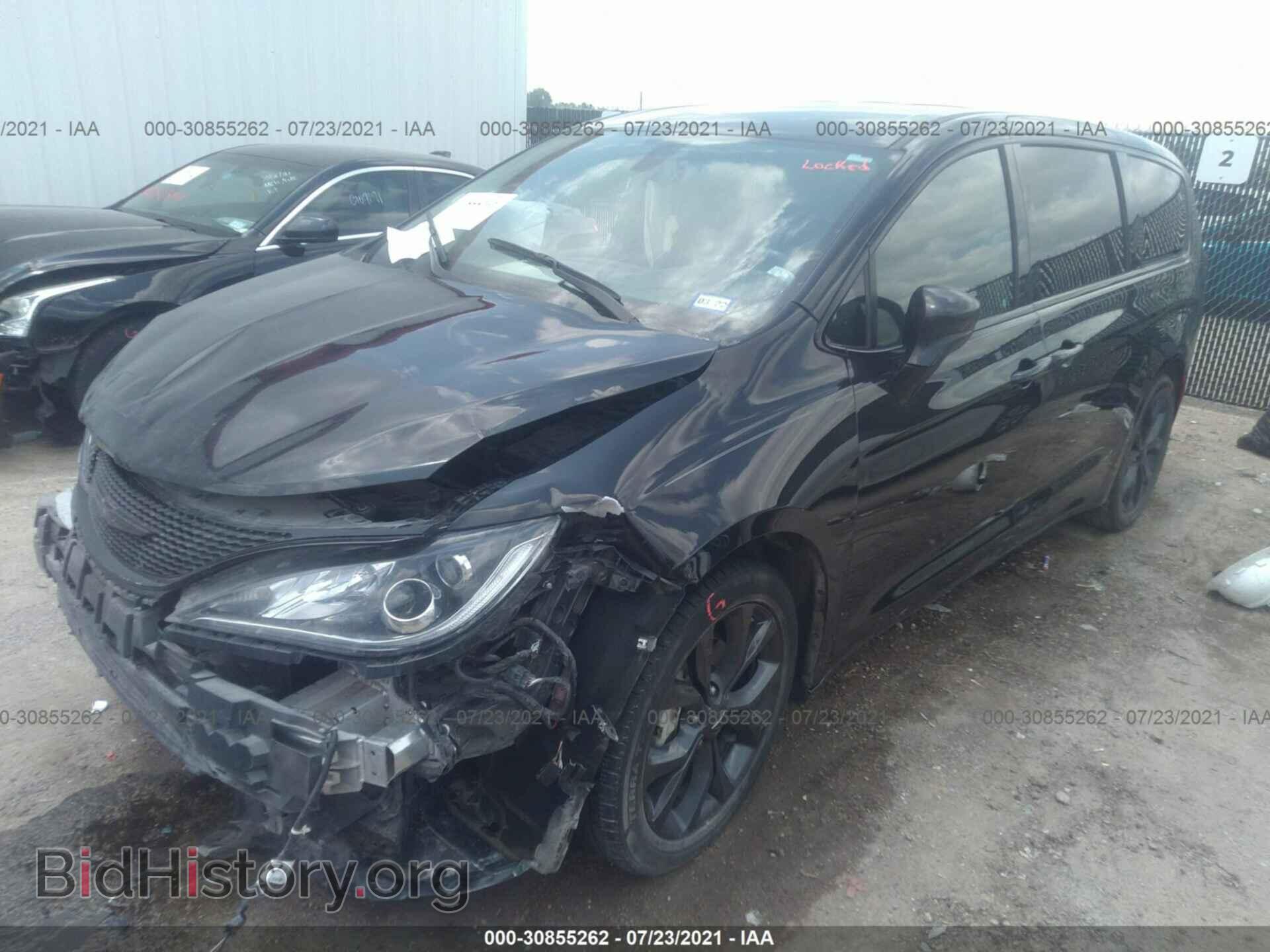 2019 CHRYSLER PACIFICA - VIN: 2C4RC1FG3KR522610 - Photo 2