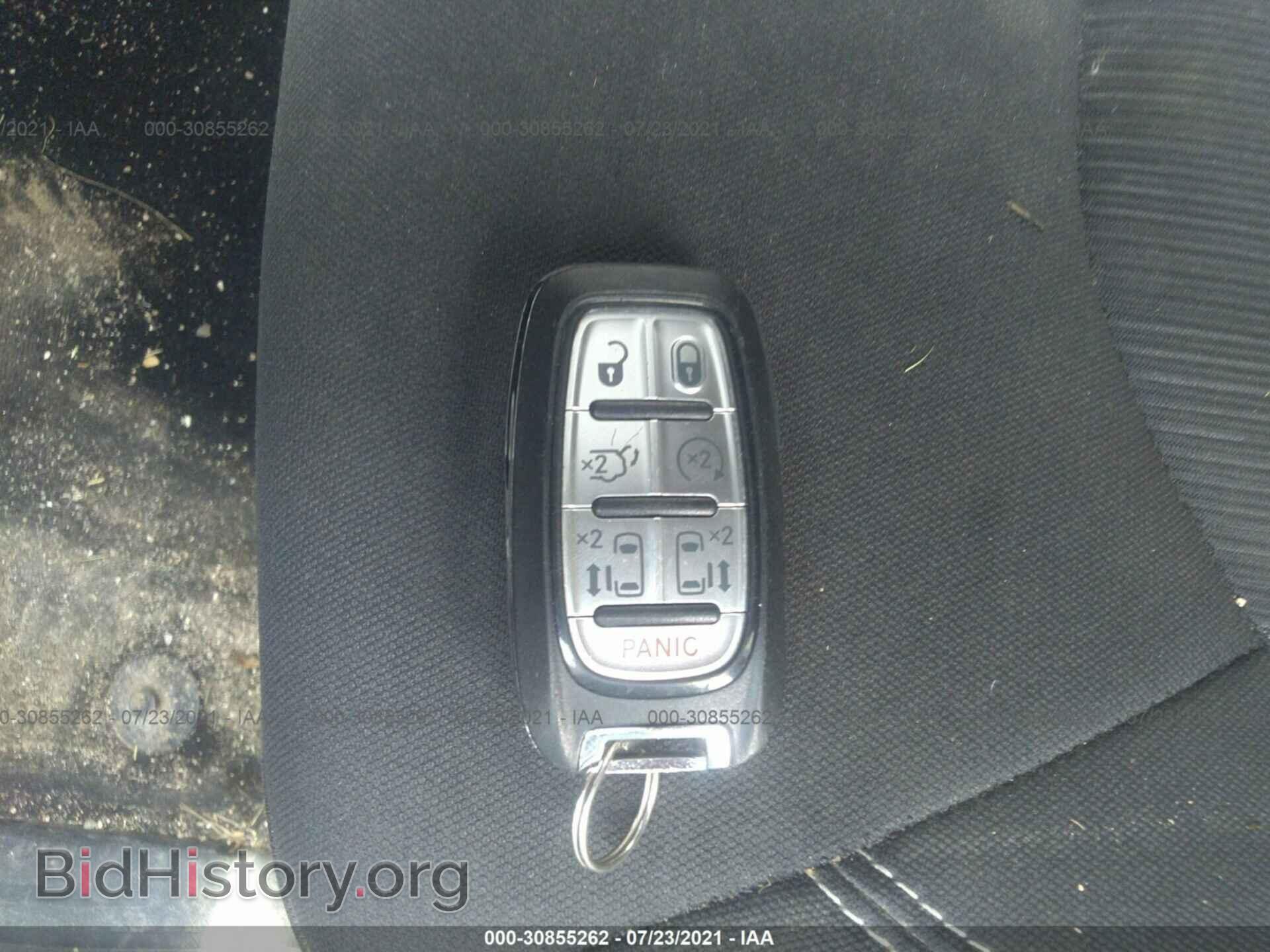 2019 CHRYSLER PACIFICA - VIN: 2C4RC1FG3KR522610 - Photo 11