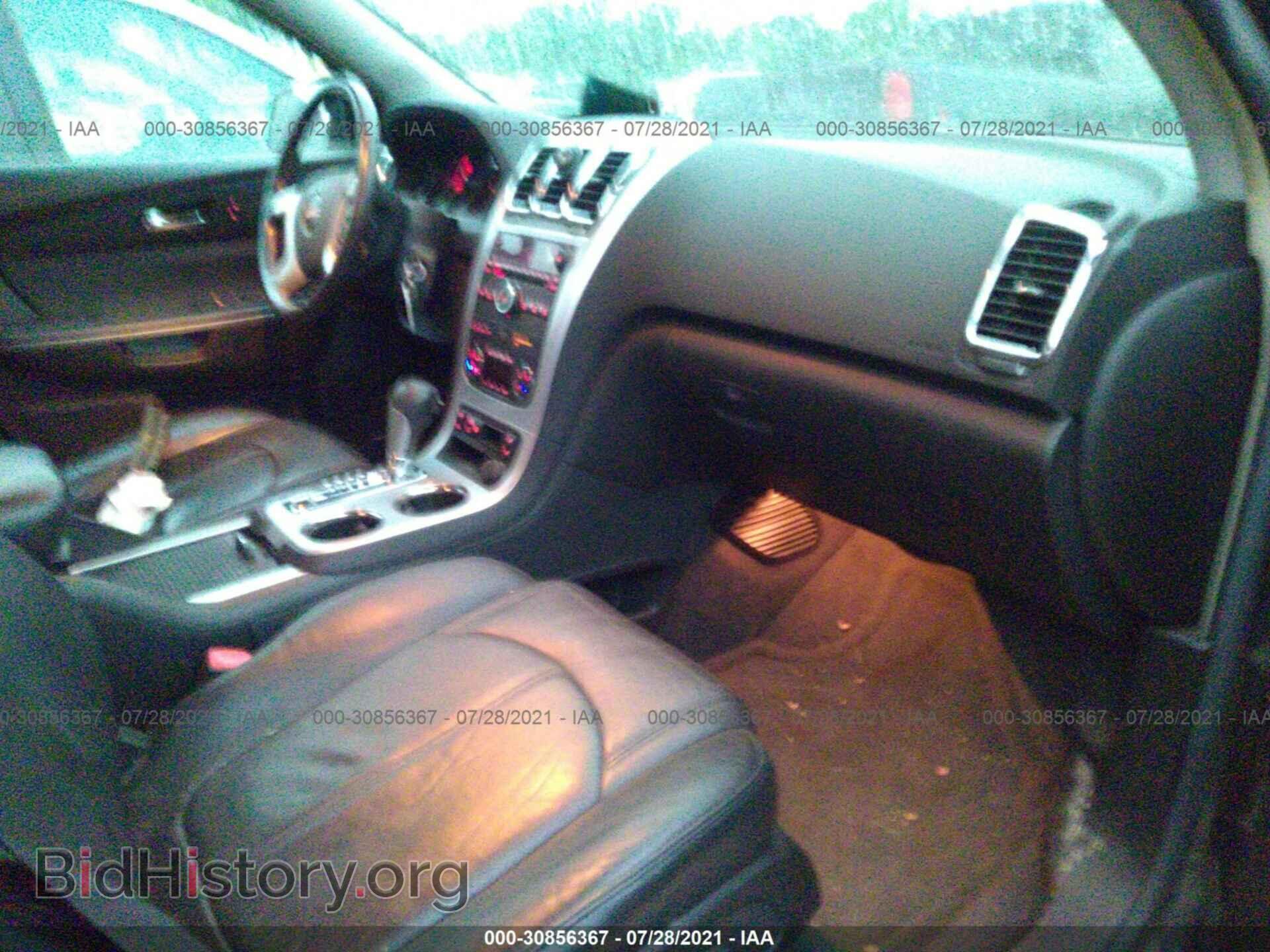 2008 GMC ACADIA - VIN: 1GKEV23728J253875 - Фото 5