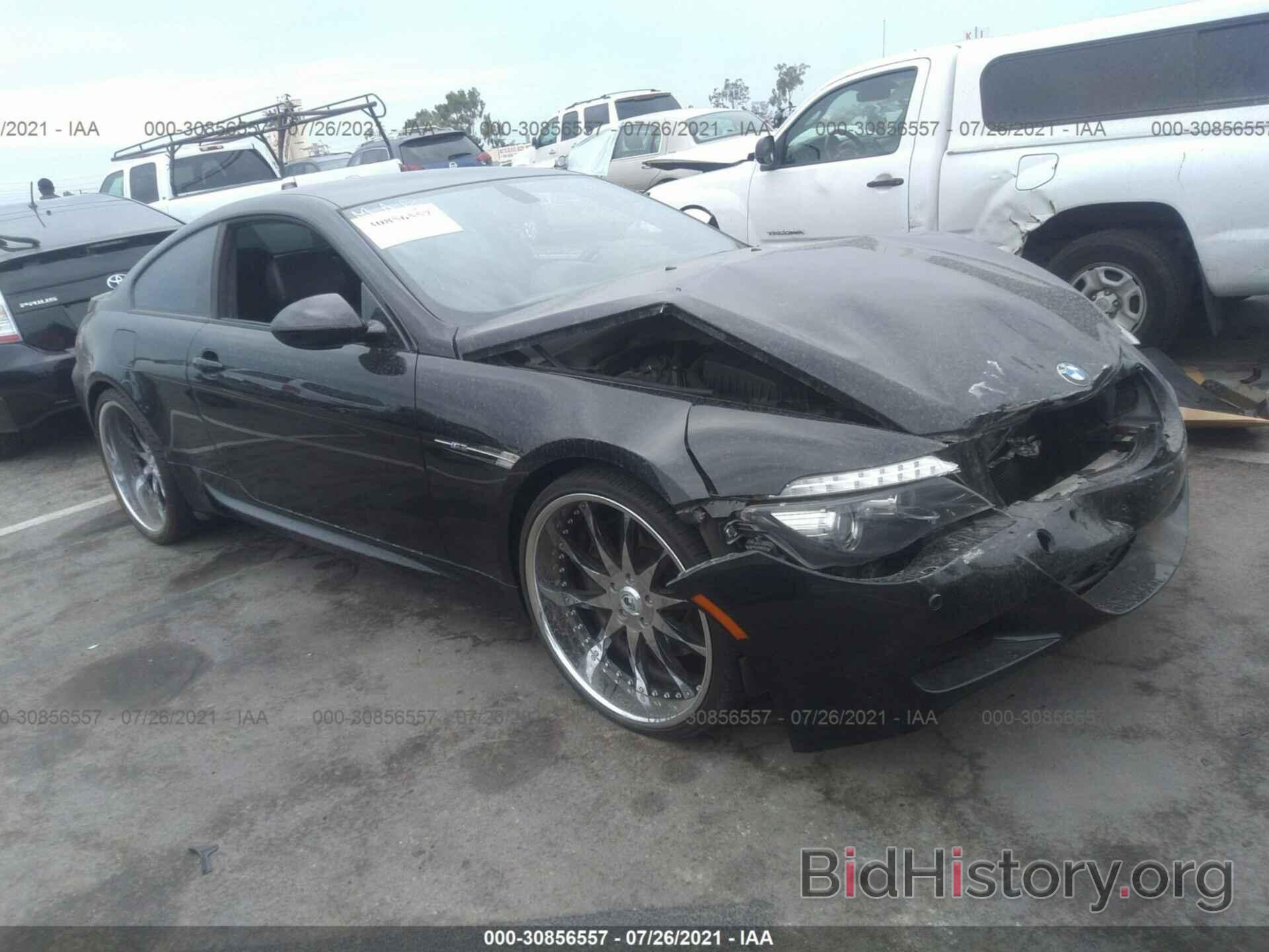 Photo WBSEH93569CY24910 - BMW M6 2009