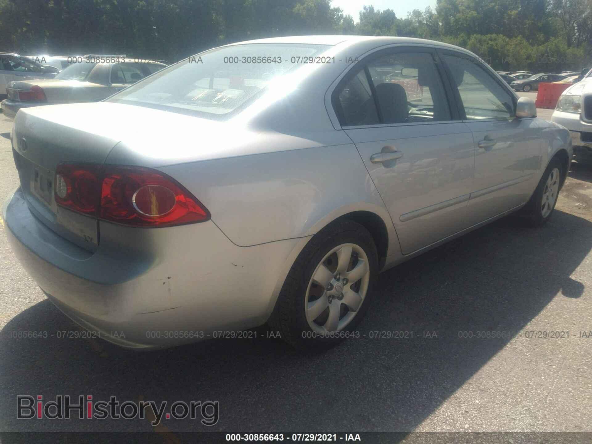 2008 KIA OPTIMA - VIN: KNAGE123285193860 - Фото 4