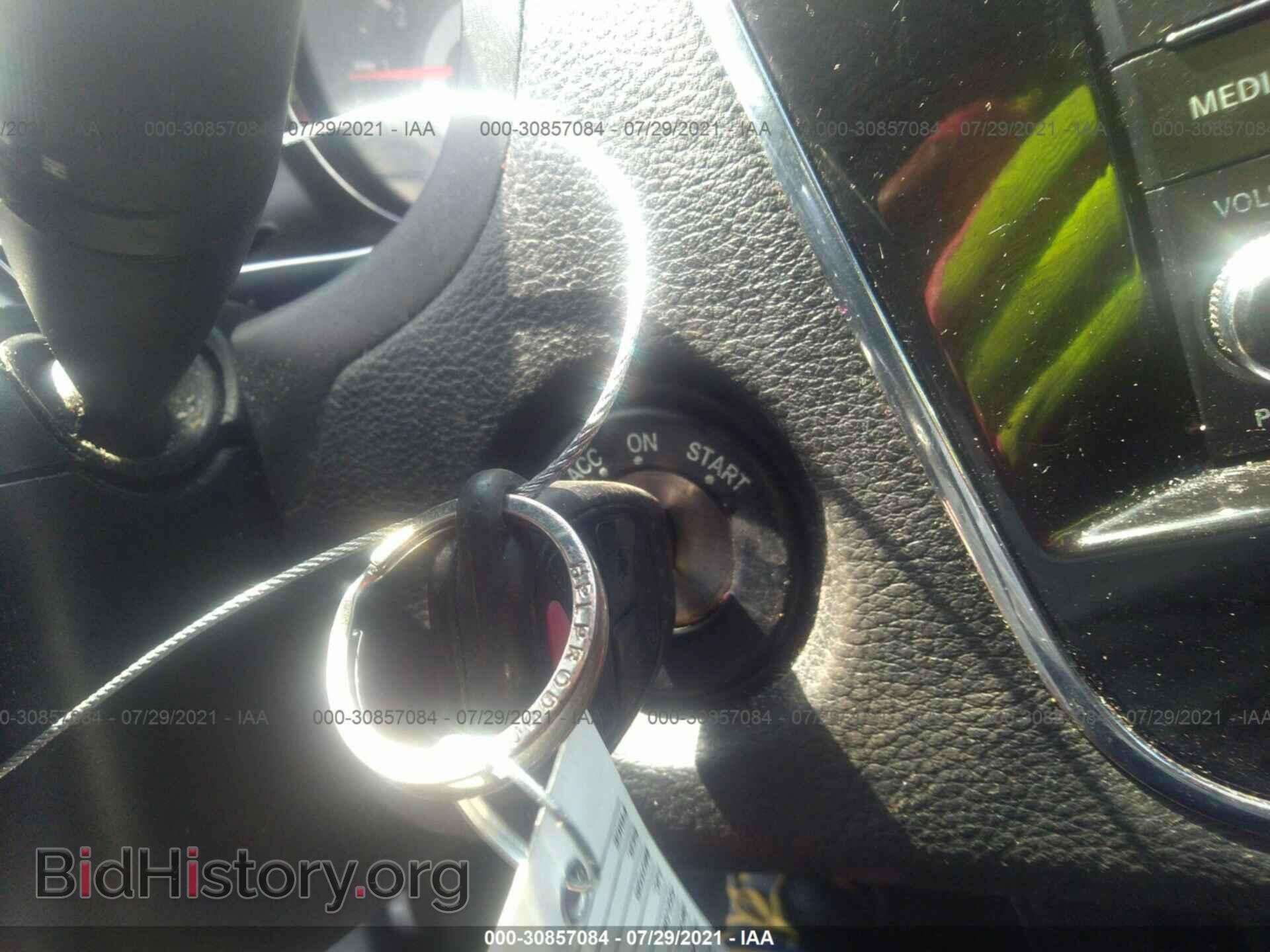 2013 CHRYSLER 200 - VIN: 1C3CCBBB5DN587923 - Фото 11
