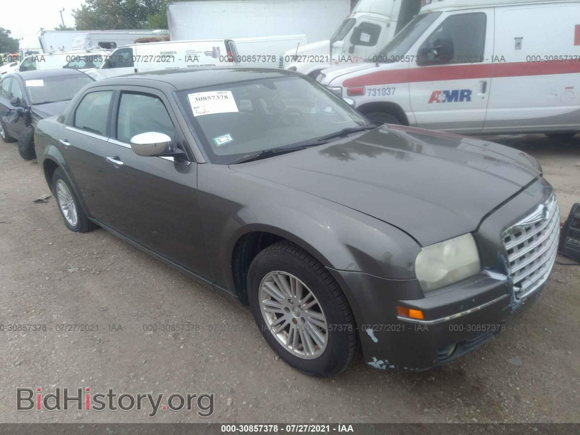 Photo 2C3CA4CD2AH163072 - CHRYSLER 300 2010