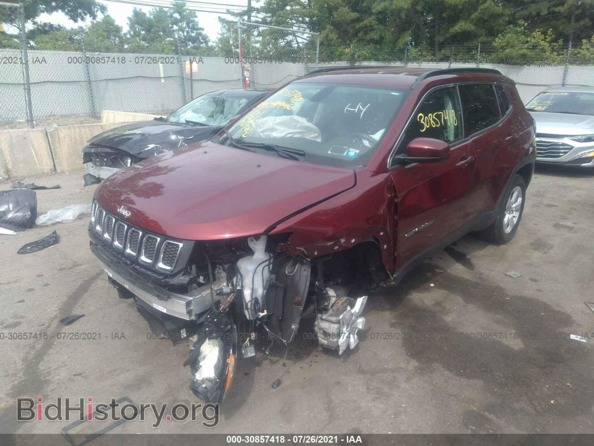 2020 JEEP COMPASS - VIN: 3C4NJDBB2LT240750 - Фото 2