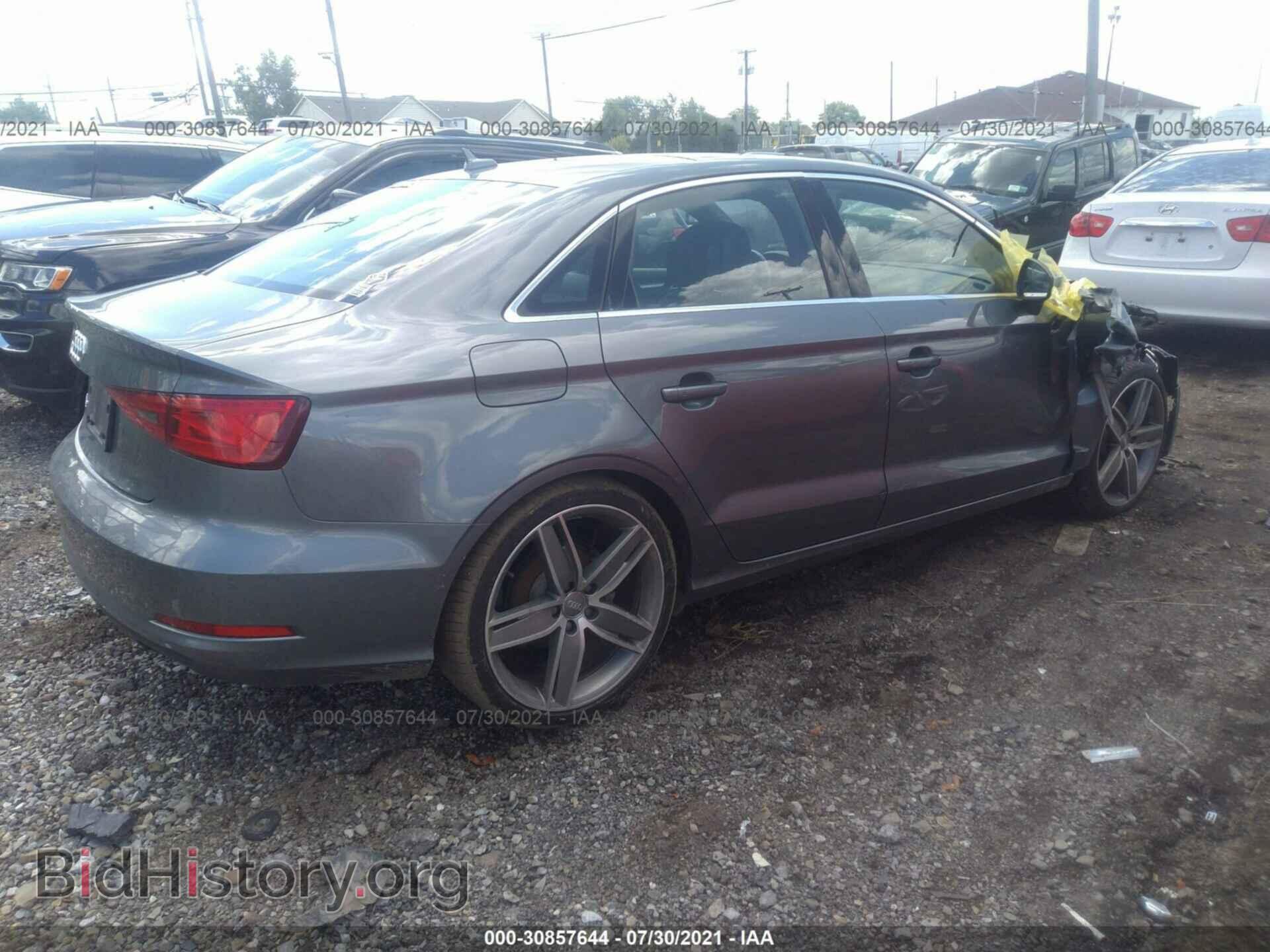2015 AUDI A3 - VIN: WAUCCGFF5F1028255 - Фото 4
