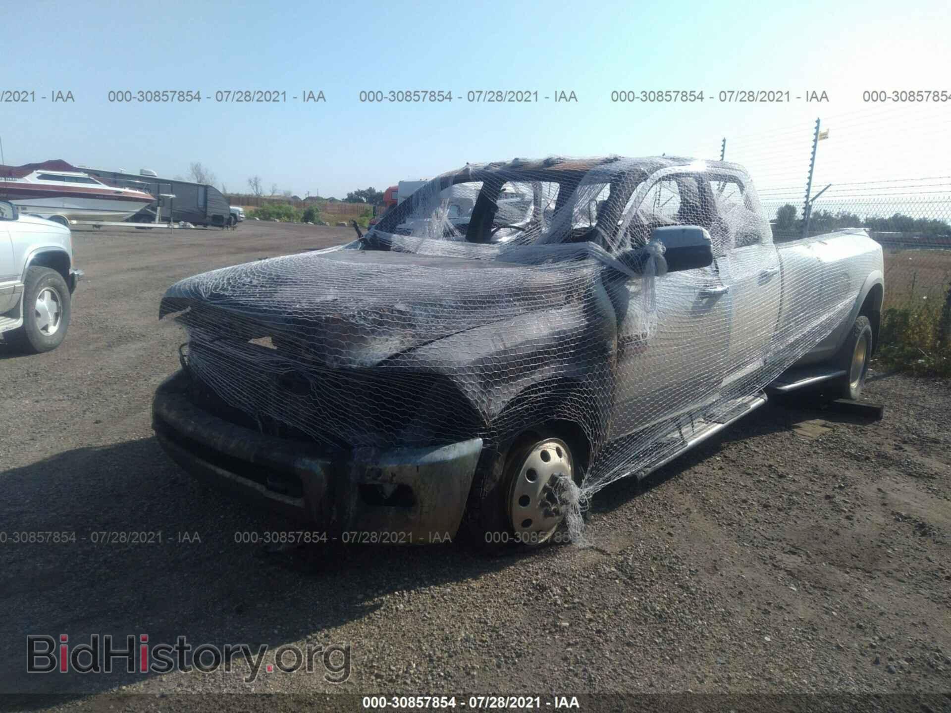 2012 RAM 3500 - VIN: 3C63DRJL0CD313524 - Фото 2