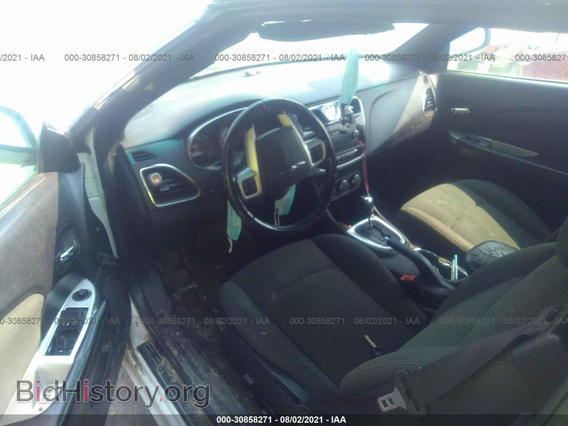 2012 CHRYSLER 200 - VIN: 1C3BCBEB3CN155661 - Фото 5