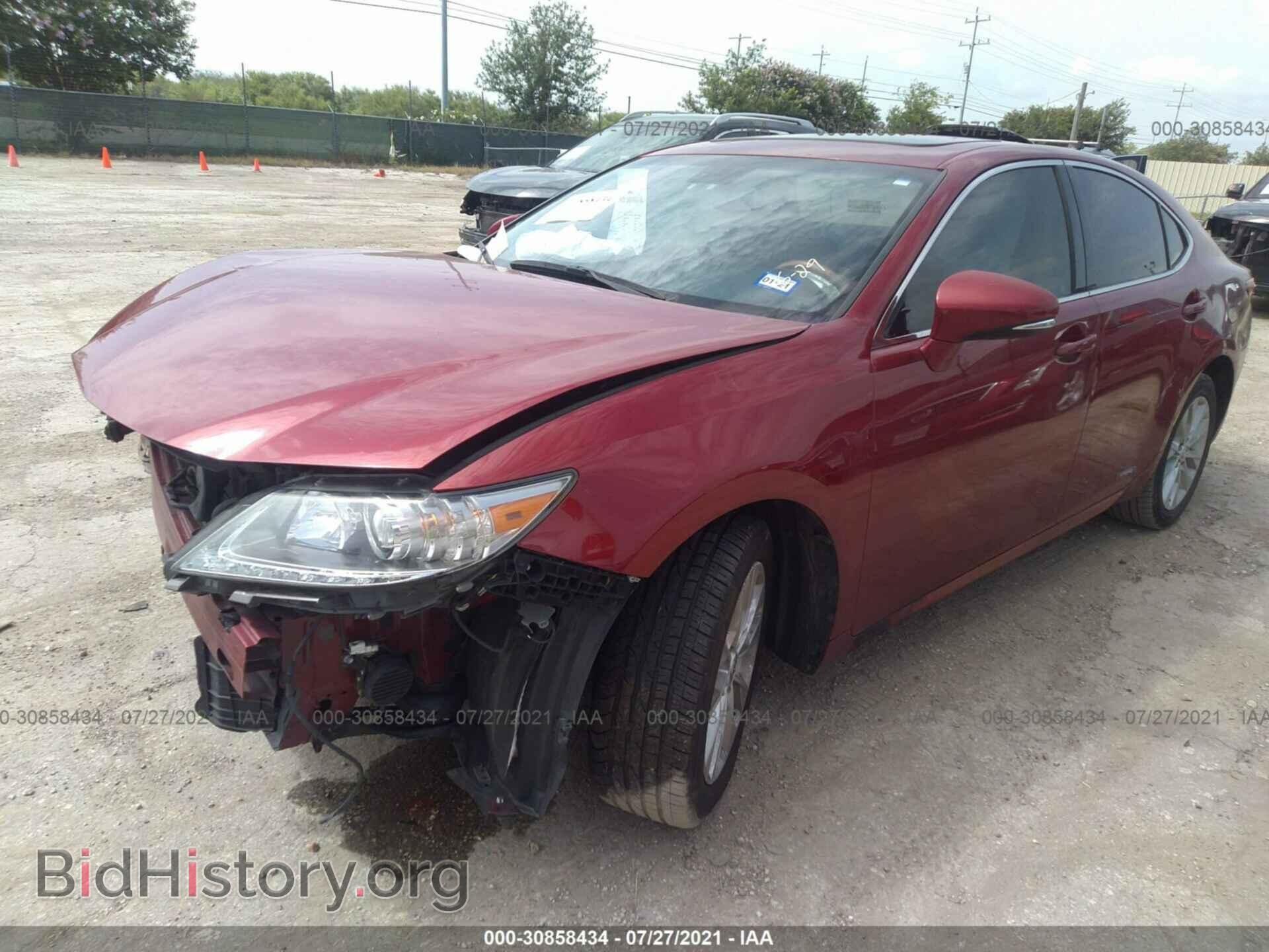 2014 LEXUS ES 300H - VIN: JTHBW1GG7E2061663 - Фото 2