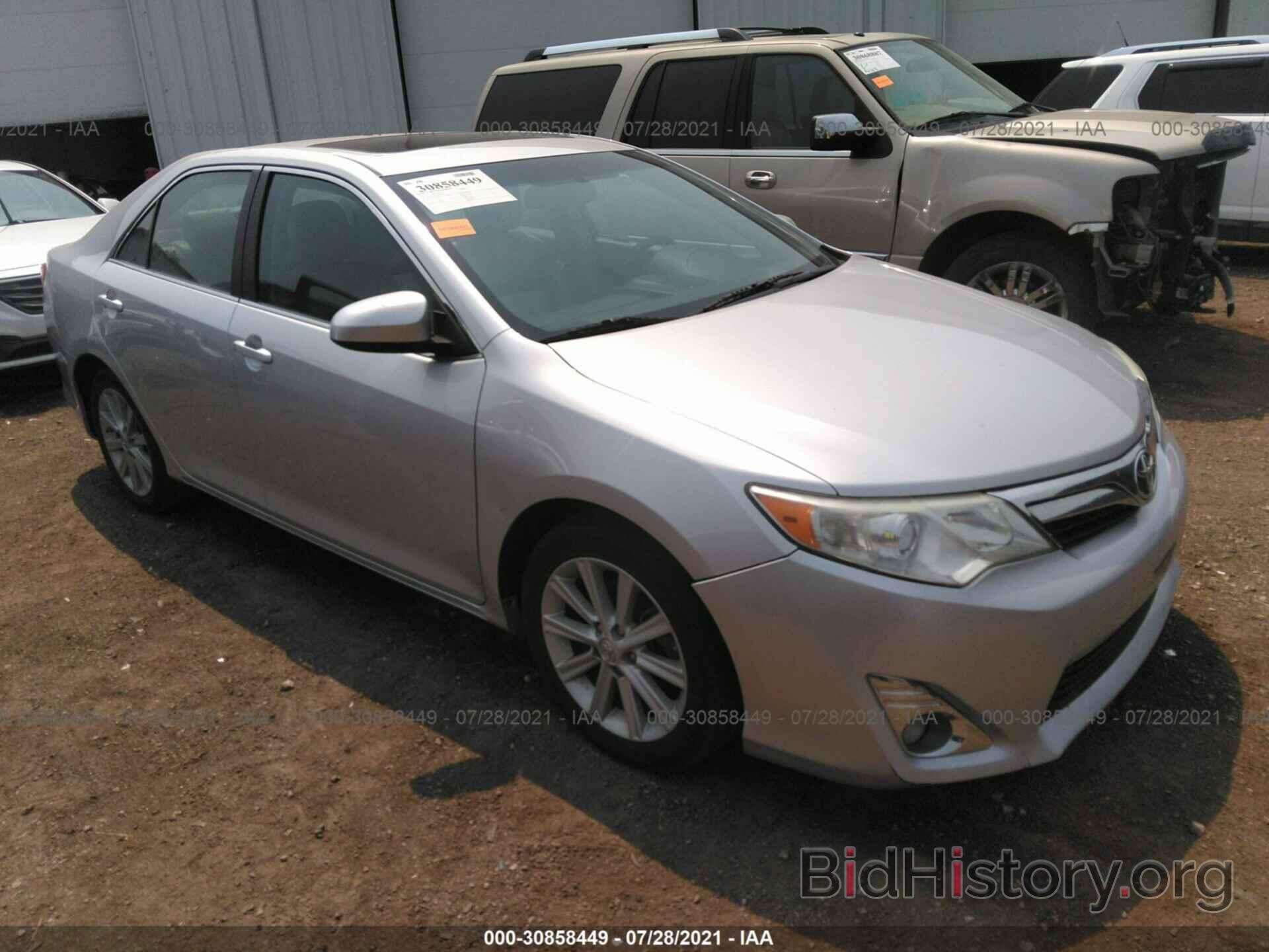 Photo 4T4BF1FK2DR332625 - TOYOTA CAMRY 2013