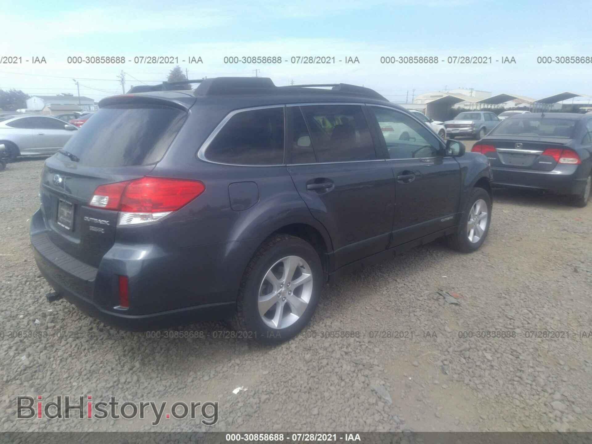 2014 SUBARU OUTBACK - VIN: 4S4BRDMC0E2225097 - Фото 4