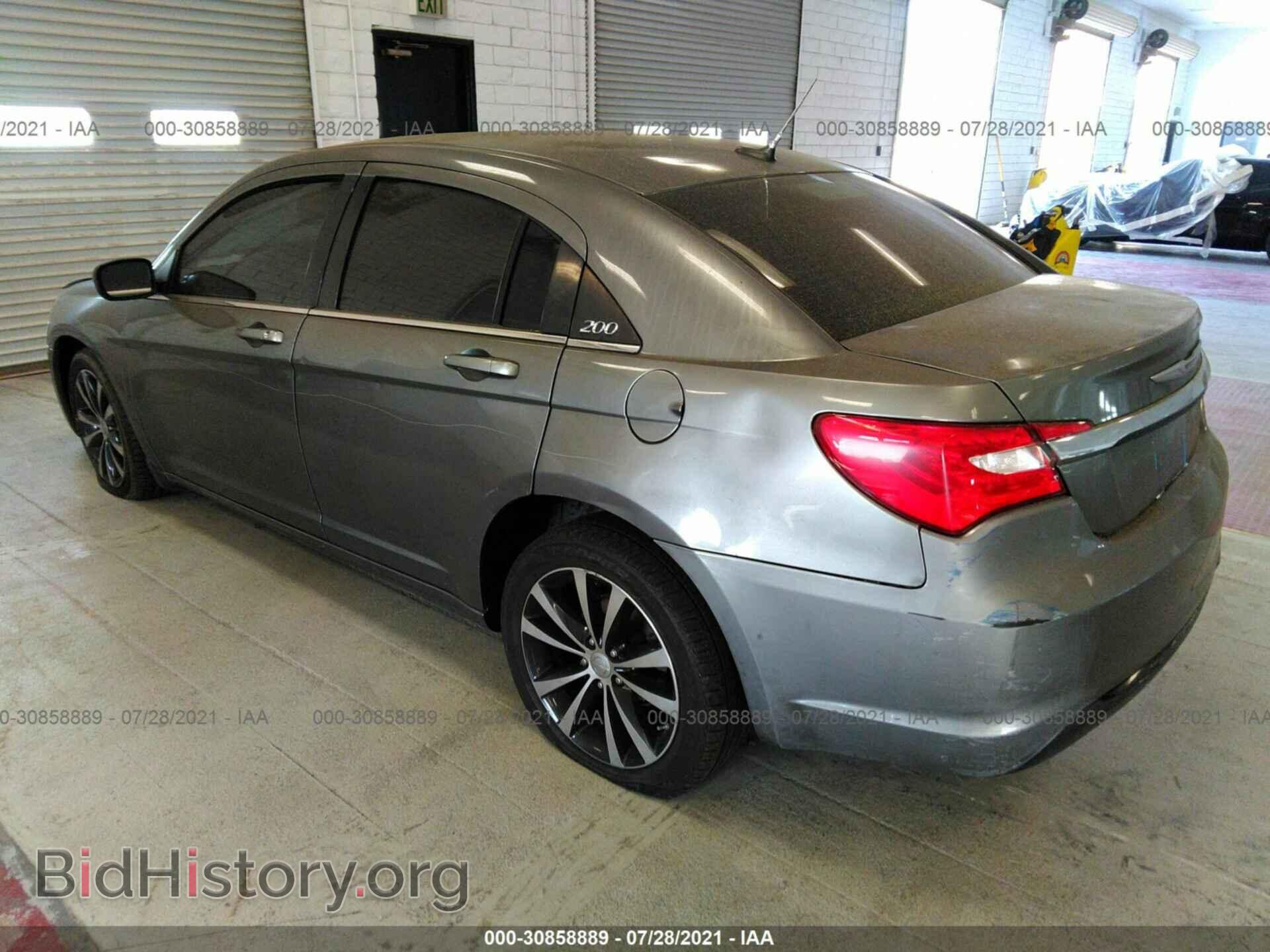 2012 CHRYSLER 200 - VIN: 1C3CCBBG7CN263639 - Фото 3