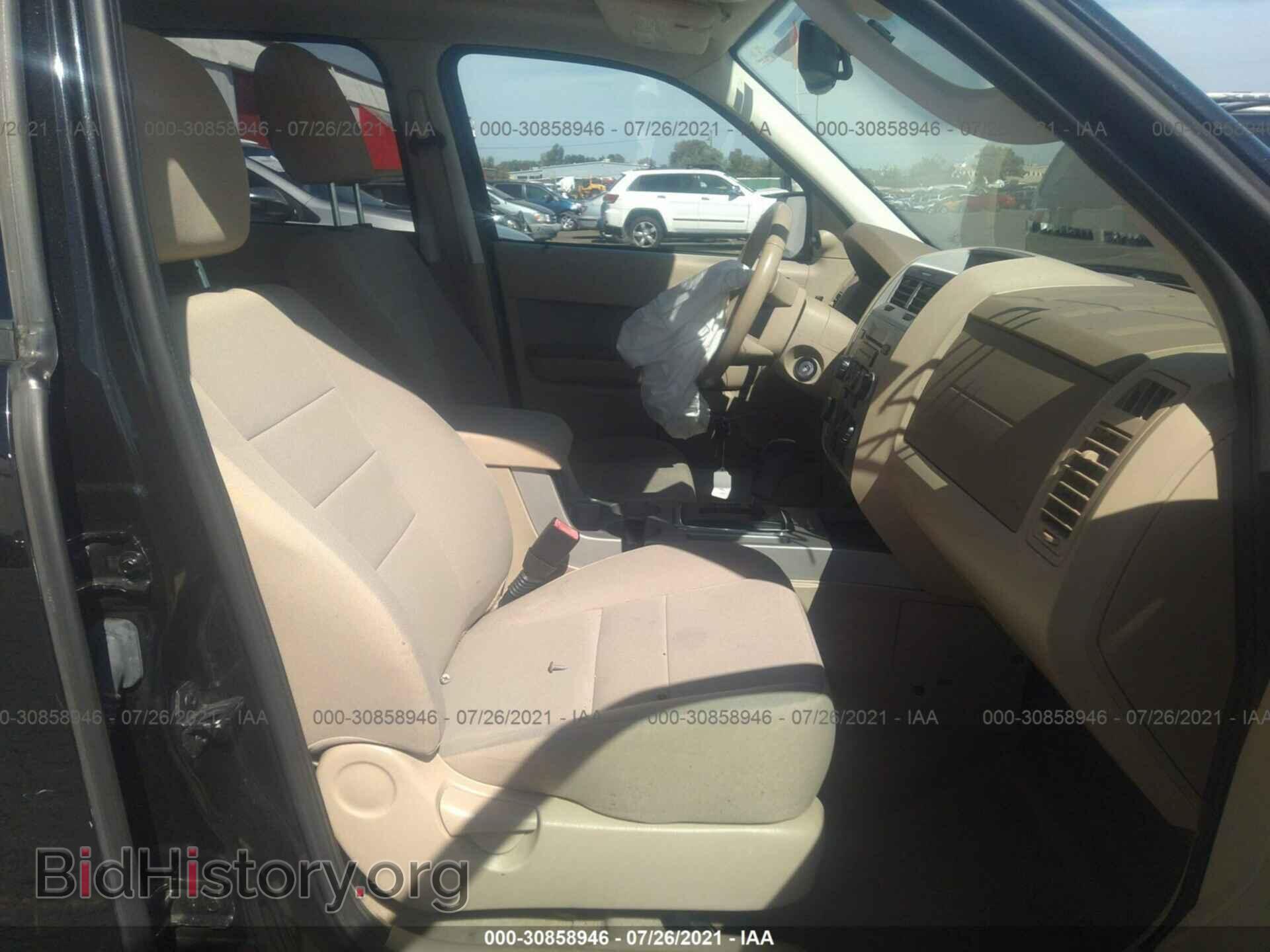 2011 FORD ESCAPE - VIN: 1FMCU9D76BKB47827 - Фото 5