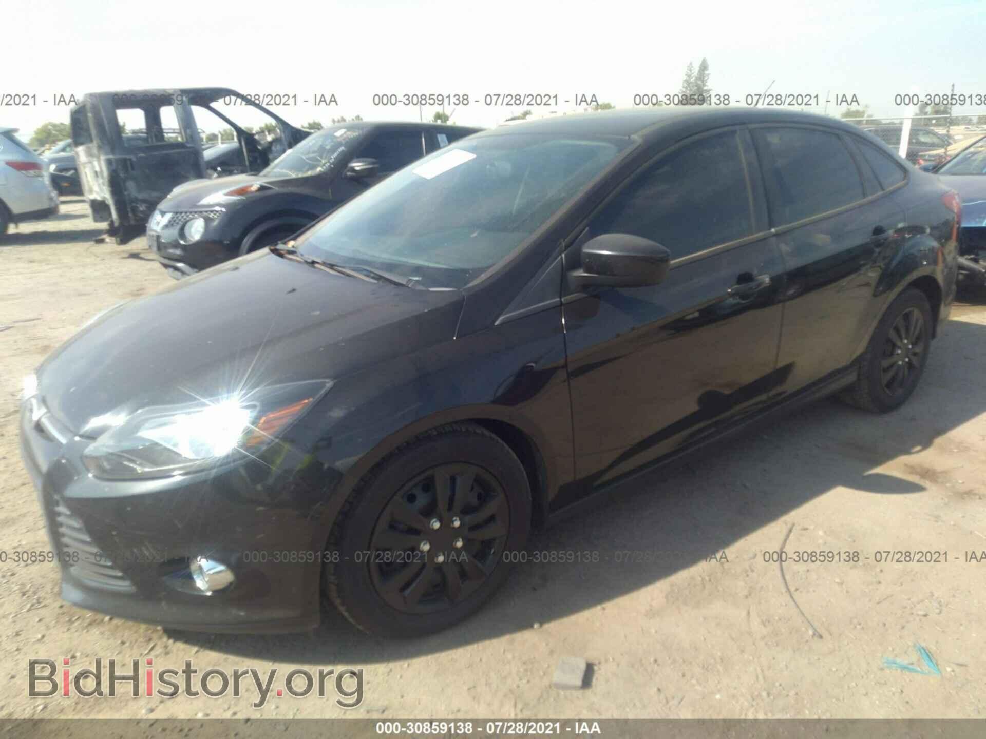 2012 FORD FOCUS - VIN: 1FAHP3F23CL343998 - Фото 2
