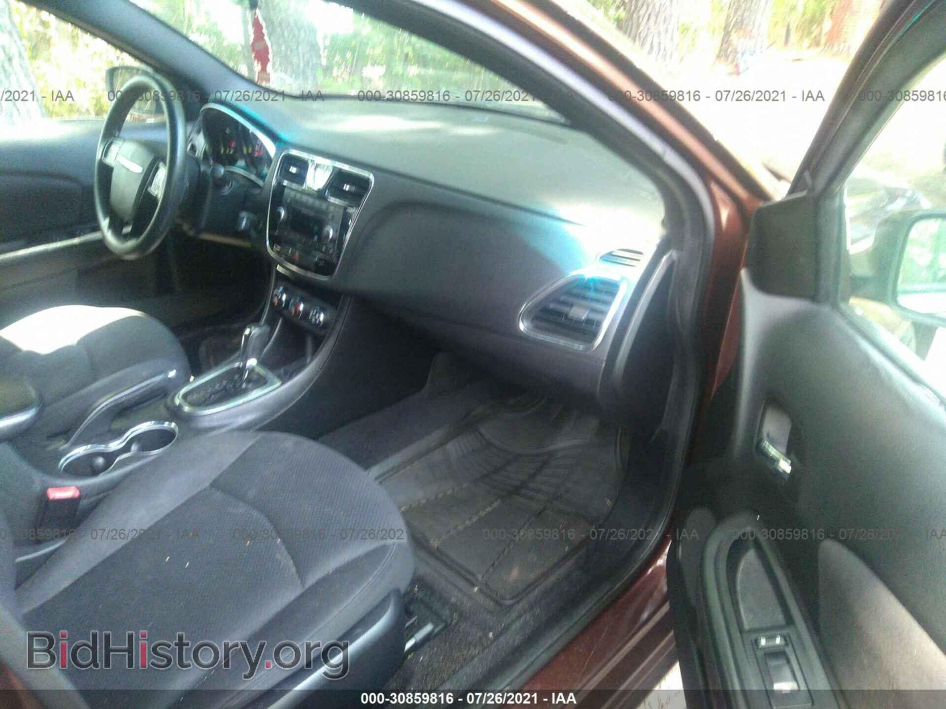 2013 CHRYSLER 200 - VIN: 1C3CCBAB0DN735879 - Photo 5