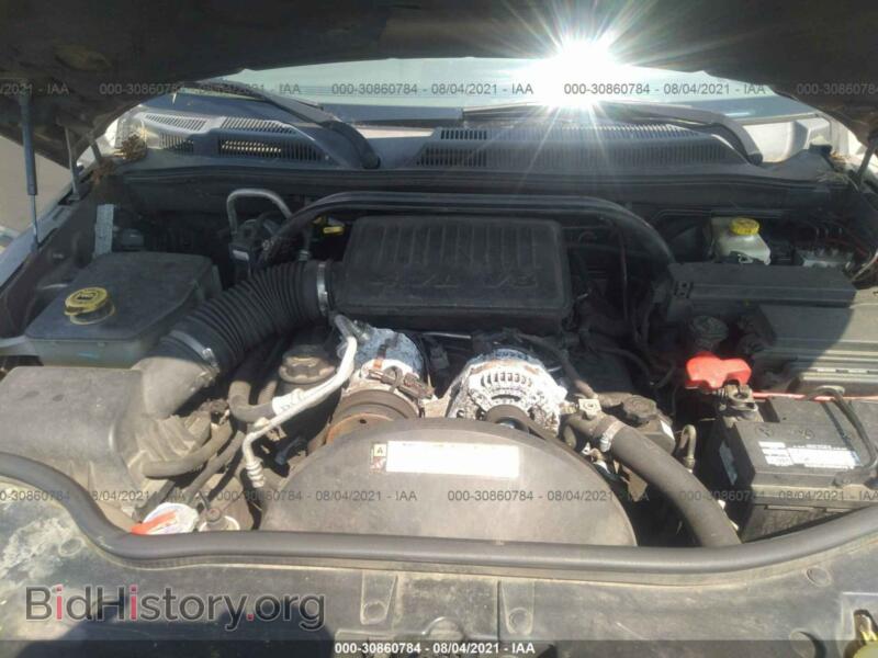 2006 Jeep COMMANDER (VIN 1J8HG48N46C125122) — photo 10 of 11