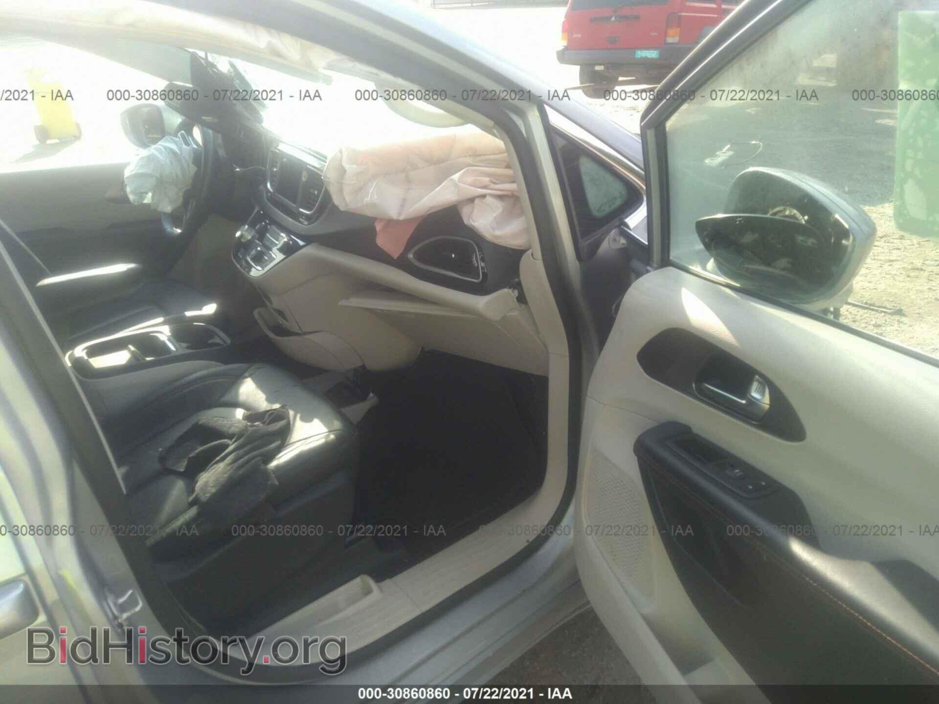 2020 CHRYSLER PACIFICA - VIN: 2C4RC1BG9LR276914 - Фото 5