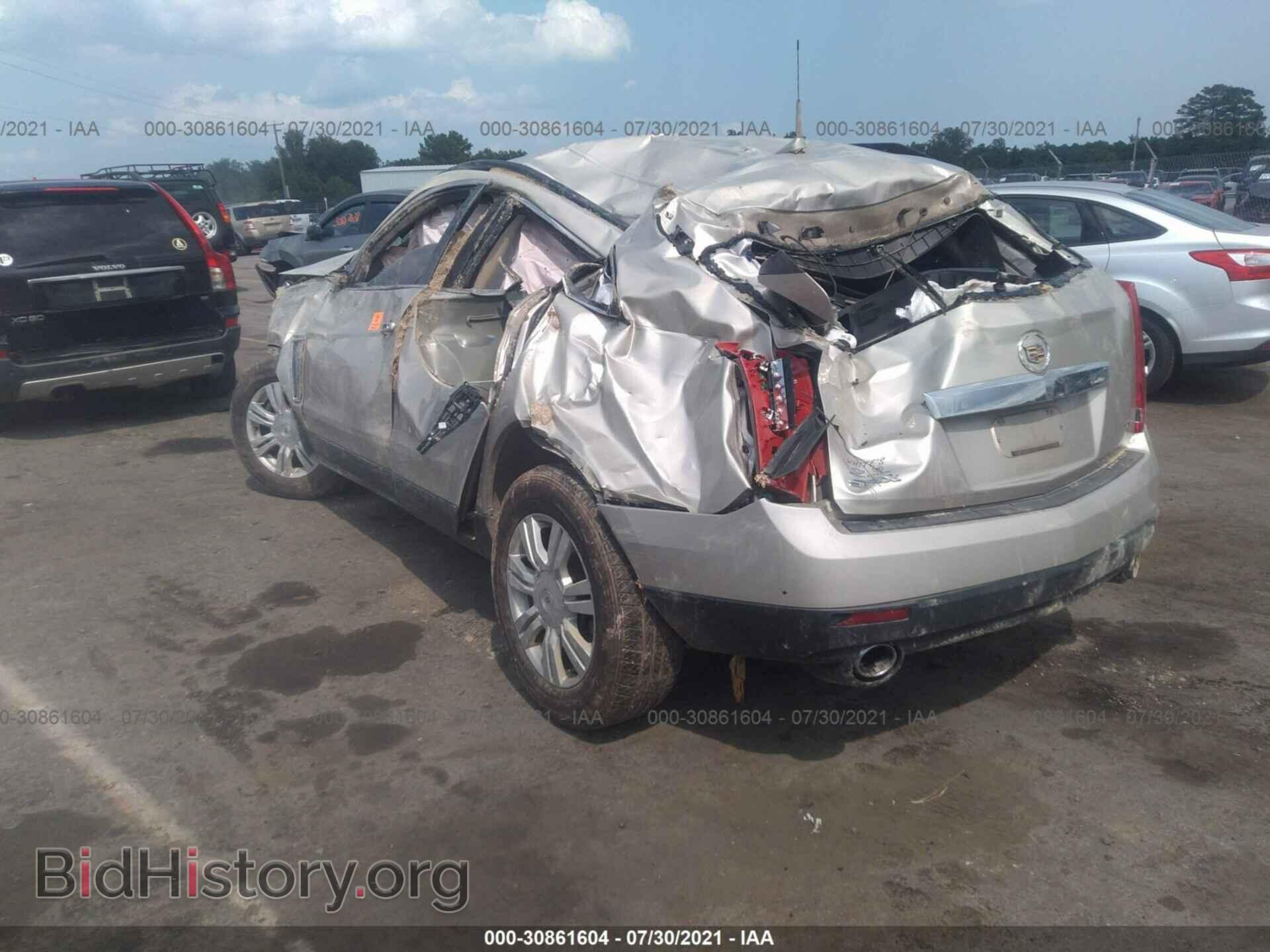 2014 CADILLAC SRX - VIN: 3GYFNAE32ES586733 - Фото 3