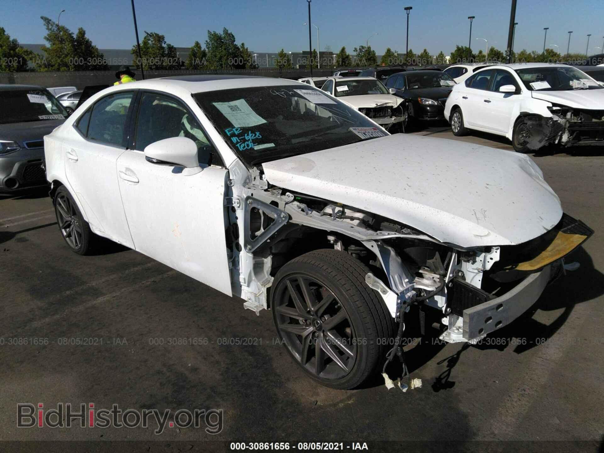 Фотография JTHBF1D25F5080284 - LEXUS IS 250 2015