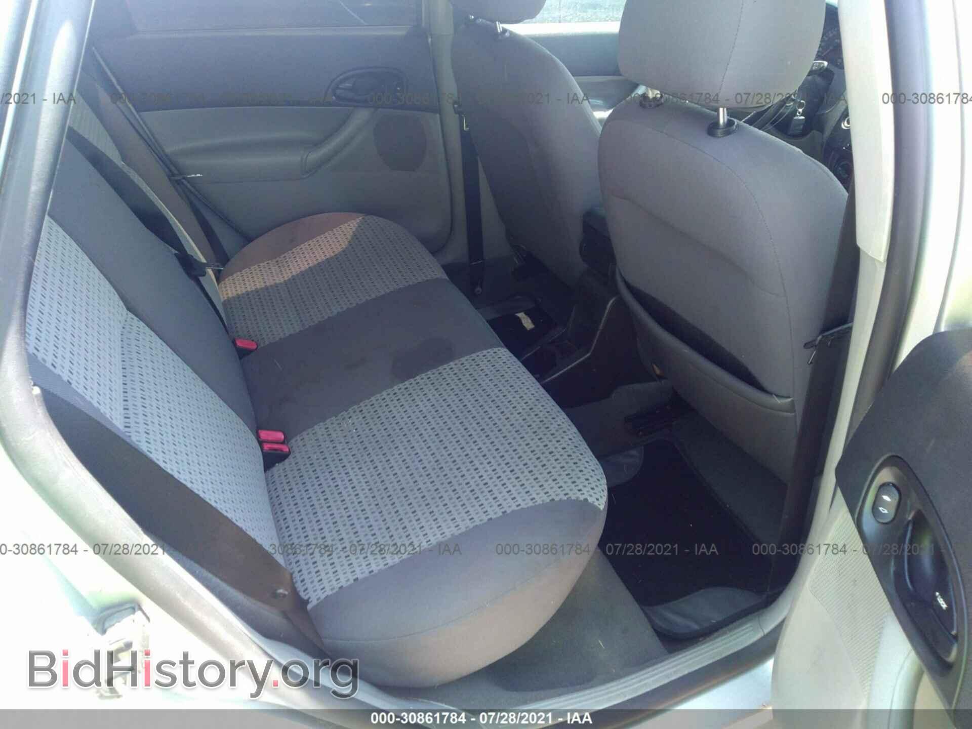 2007 FORD FOCUS - VIN: 1FAFP34N87W250287 - Фото 8