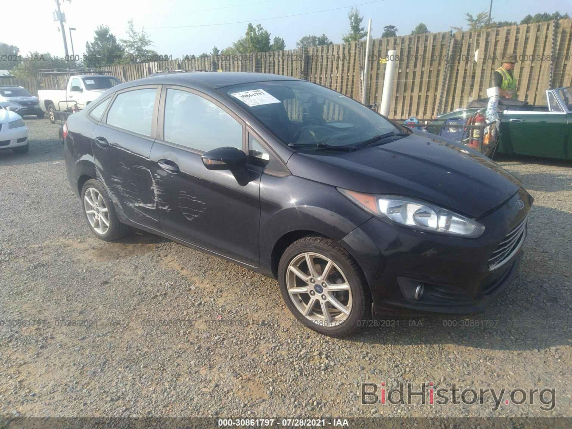 Photo 3FADP4BJ0FM175502 - FORD FIESTA 2015